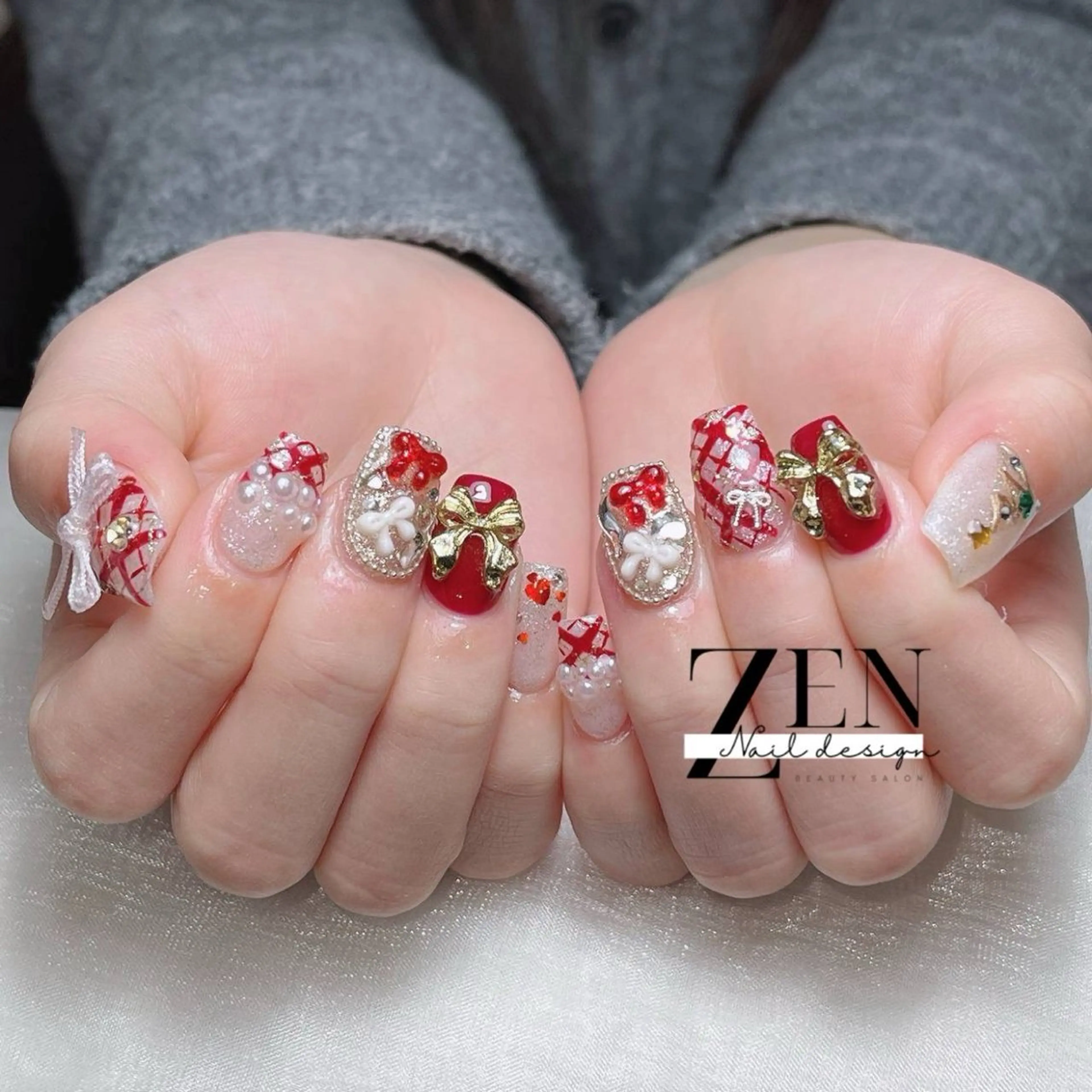 ネイル チークネイル 長さ出し フレンチネイル 韓国ネイル マグネットネイル ハンドネイル Zen Nail Design 池袋のネイルデザイン