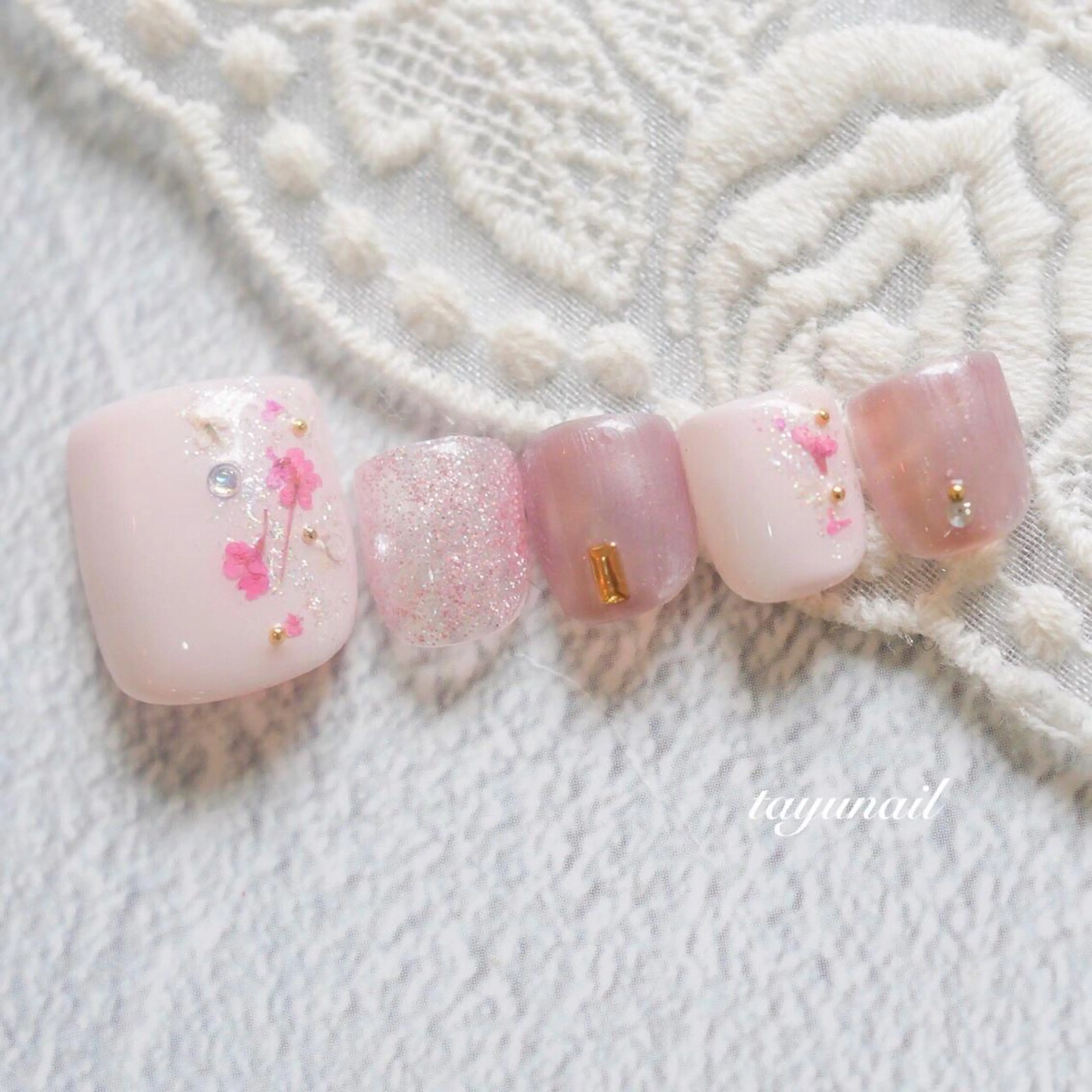 ネイル アートネイル ジェルネイル ガーリー ニュアンスネイル ワンカラーネイル フットネイル ネイルサロン・ネイルスクール　たゆnail所属・ネイルサロン 【たゆnail】のネイルデザイン