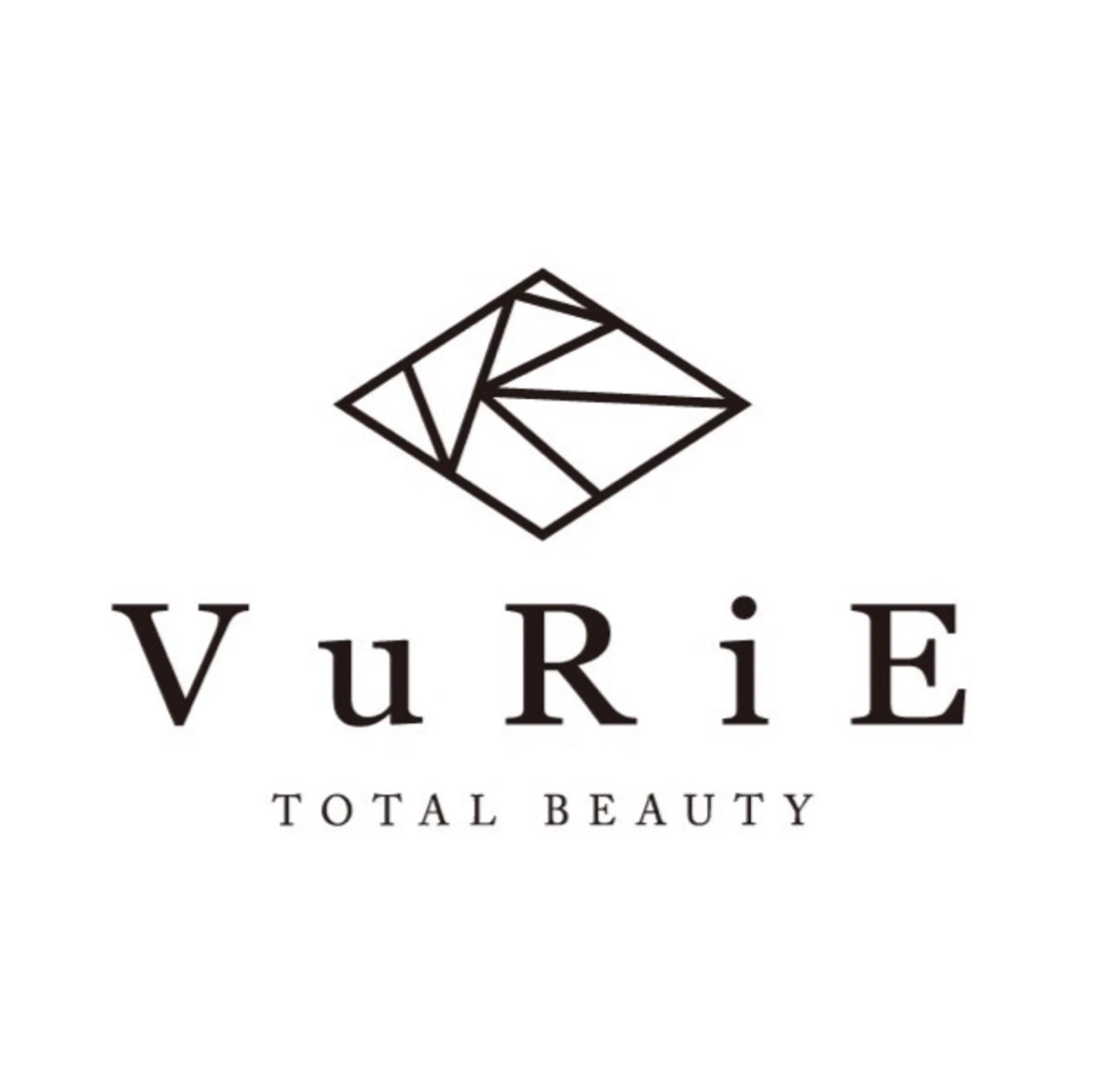 マツエク・マツパ ヴリエ 豊田店所属・加藤 鈴奈のマツエク・マツパデザイン