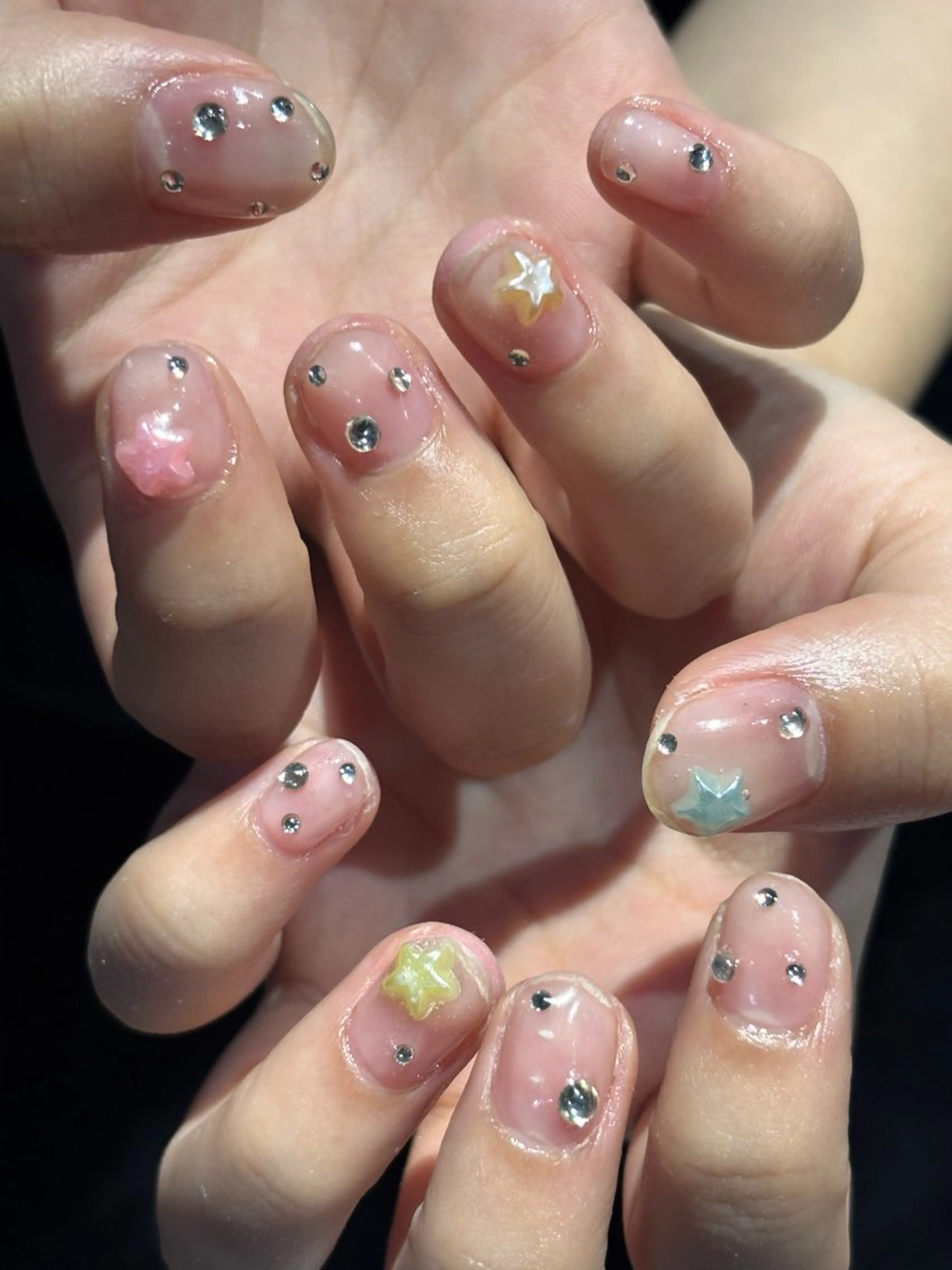 ネイル ハンドネイル フットネイル 堤 ノアのネイルデザイン