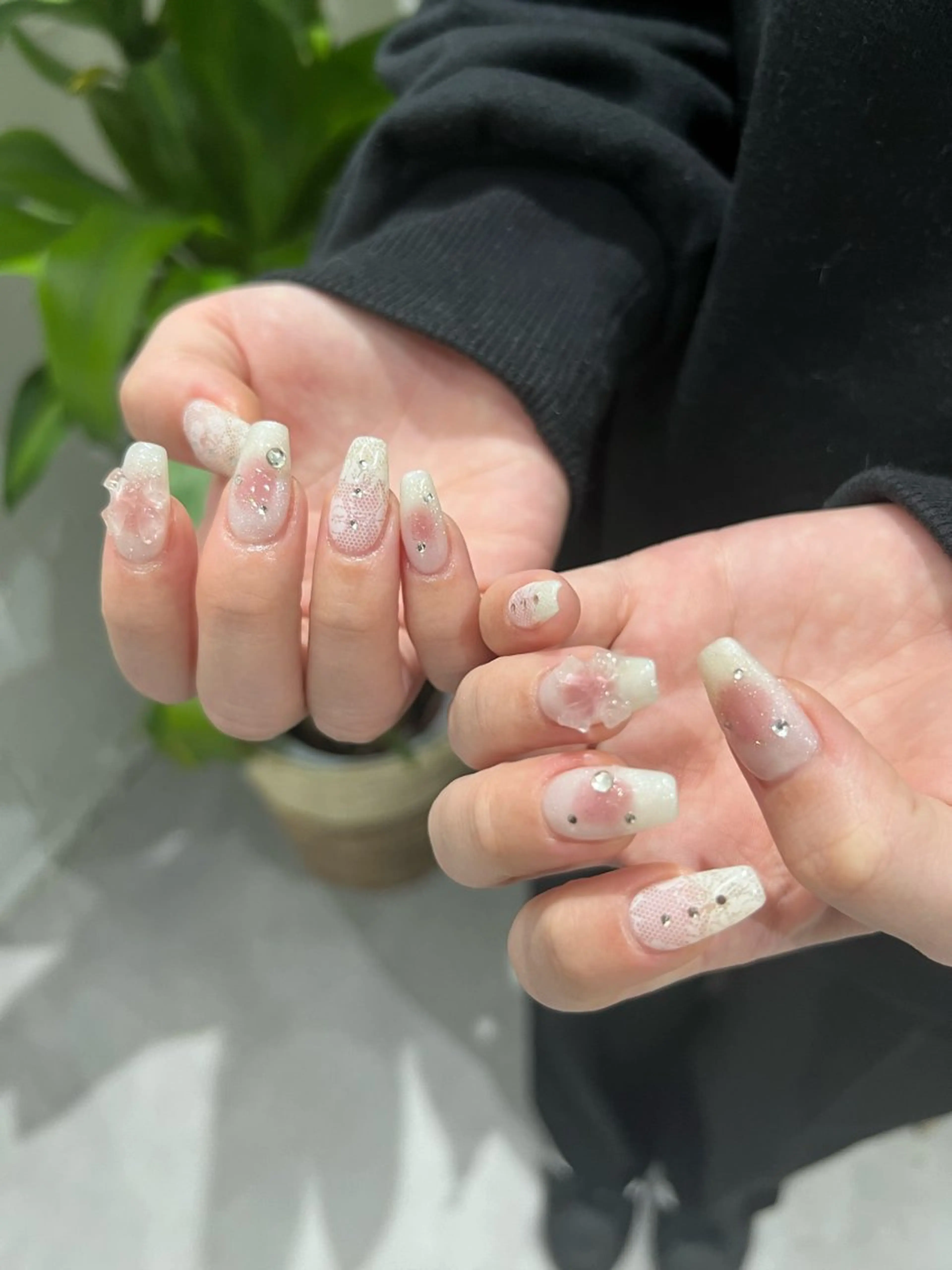 ネイル GO TODAY SHARE SALON 新宿Gratia店所属・RURU nailのネイルデザイン