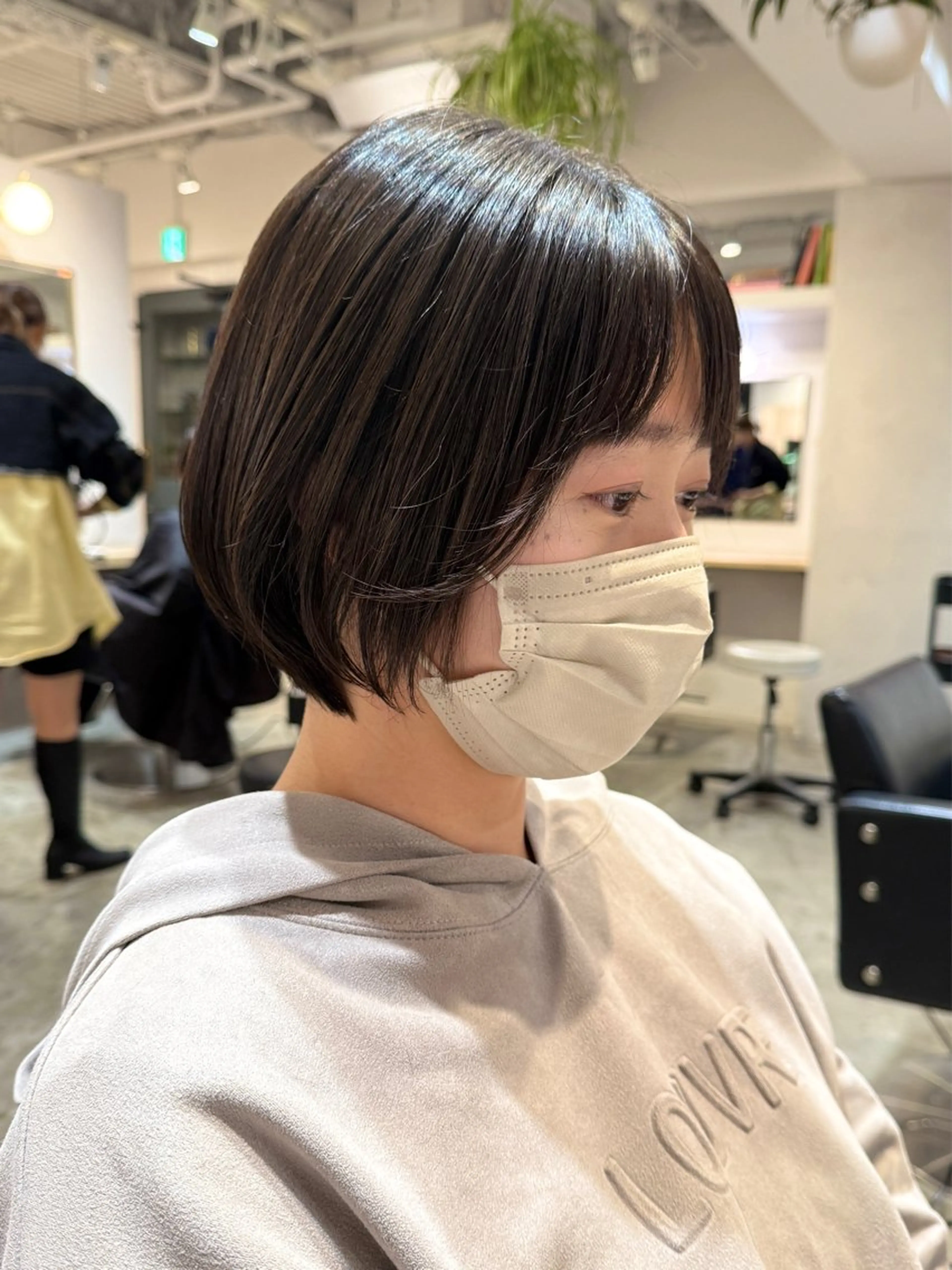 ショート 伊藤 まみのヘアスタイル