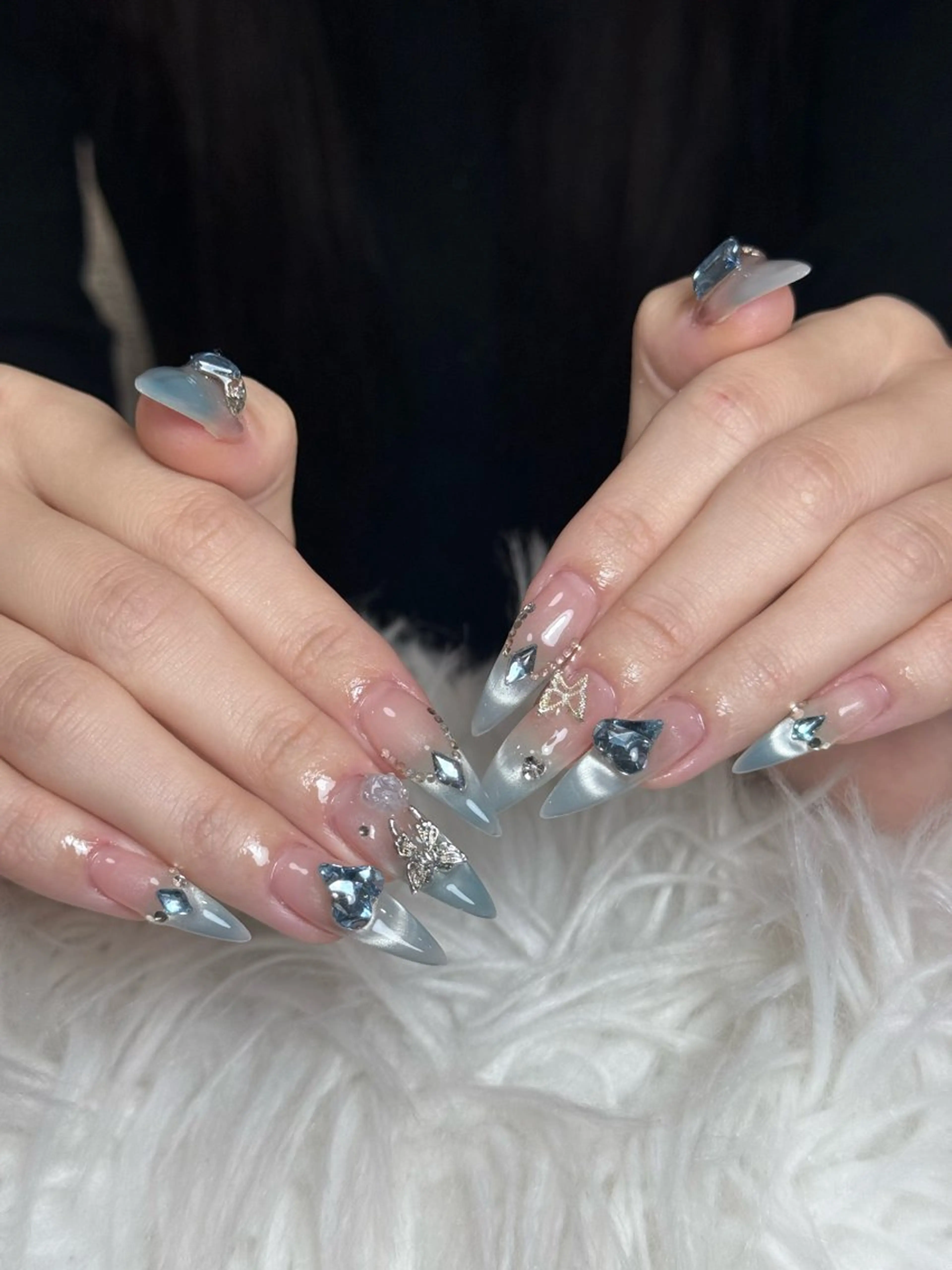 ネイル ボルドー ブラウン チークネイル ドット フットネイル Julli NailStudioのネイルデザイン