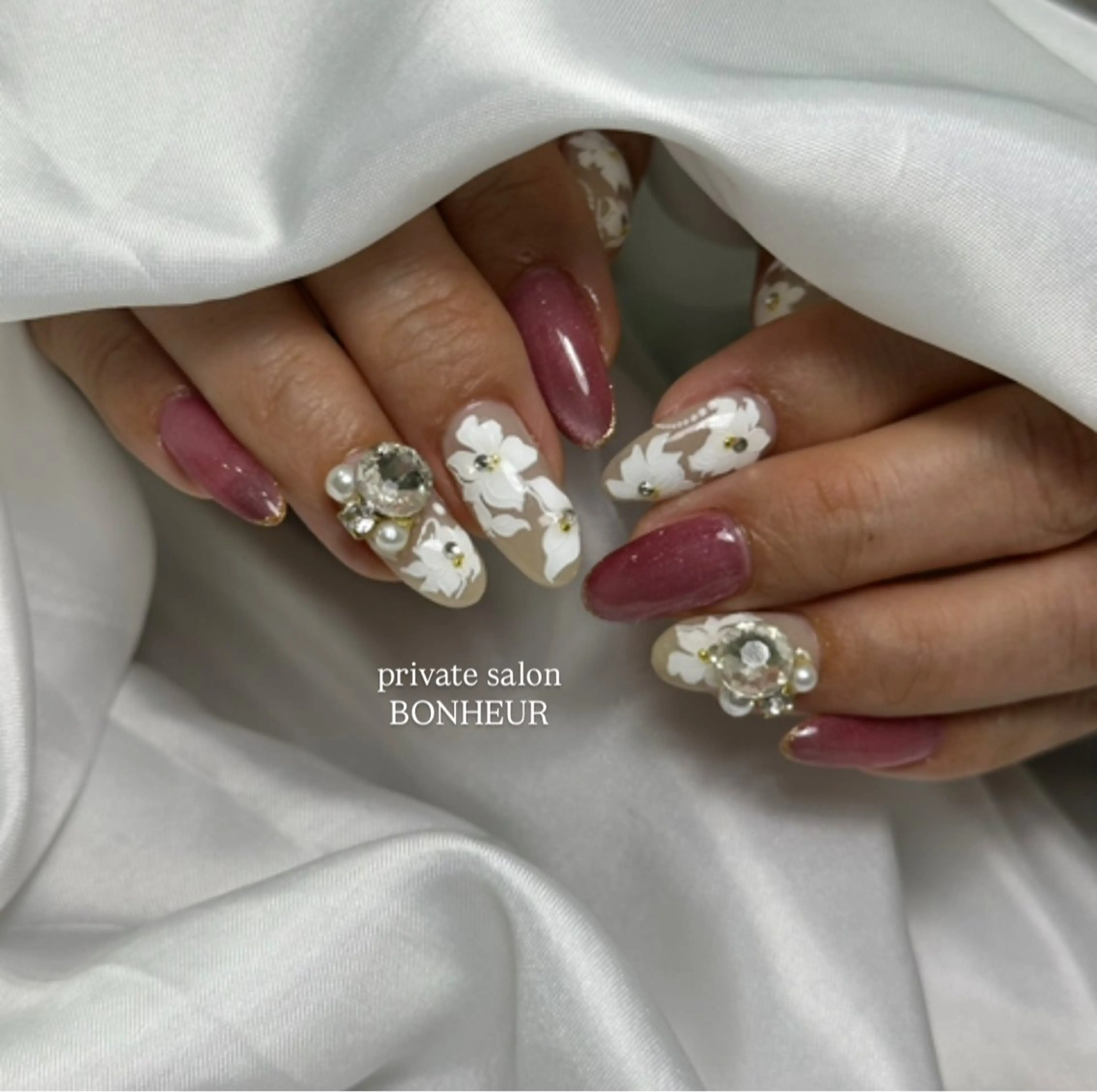 ネイル ハンドネイル BONHEUR Annaのネイルデザイン