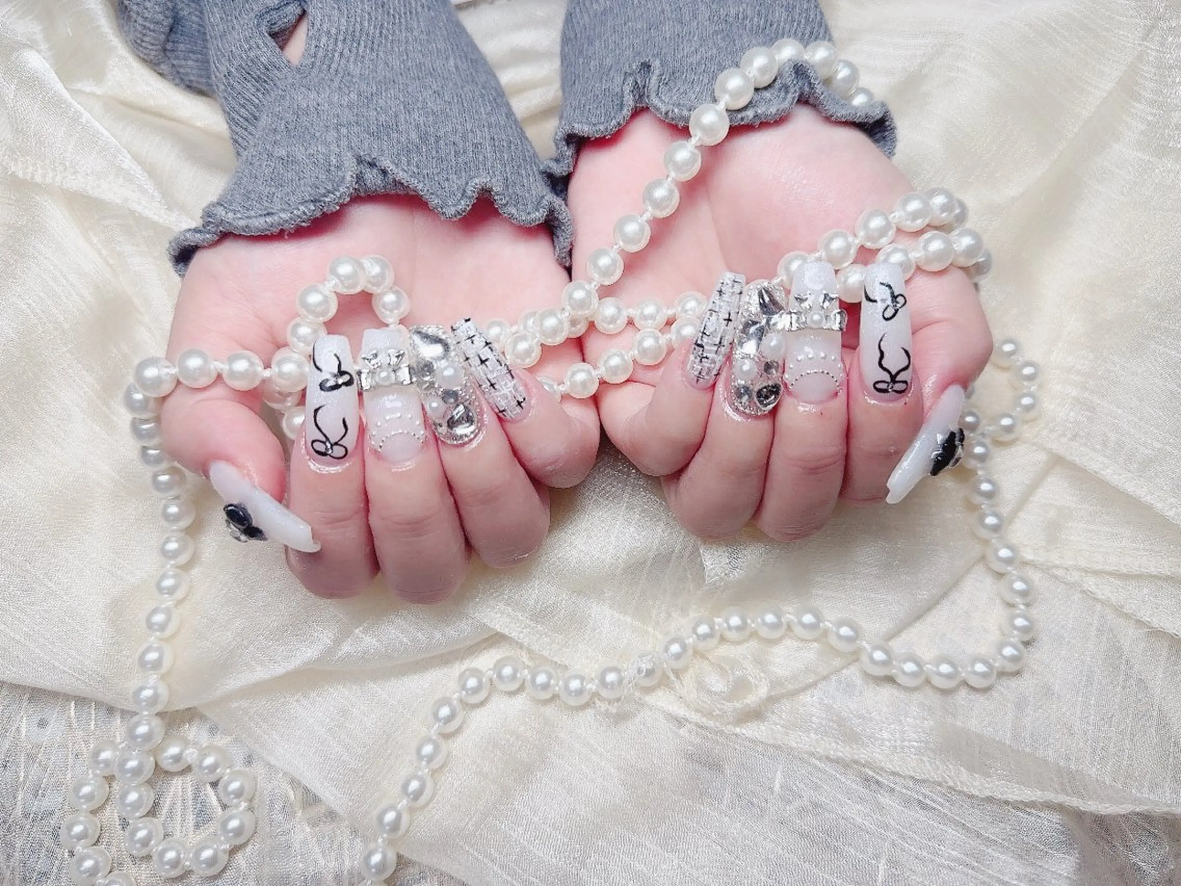 💅Hand 100分やり放題🩷持ちデザインOK【ソフトジェルオフ込み】￥7,980の写真