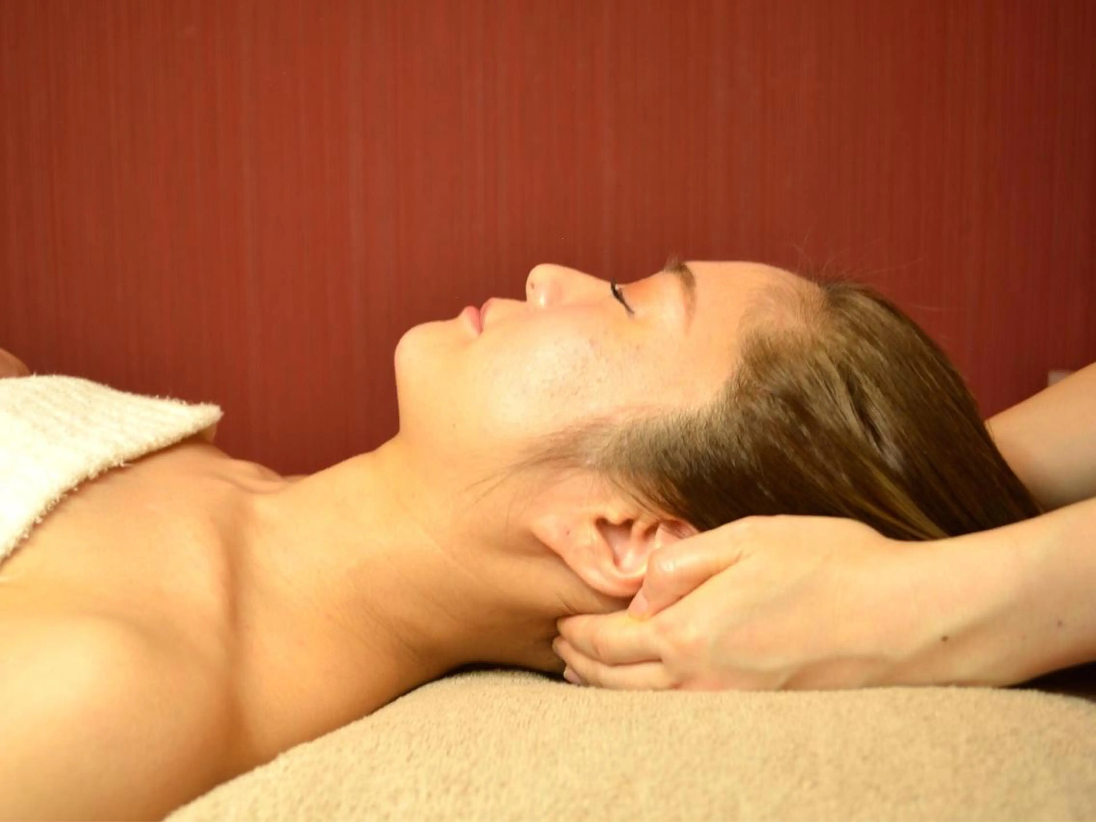 【リベルハーブピーリング認定店】敏感肌・美白脱毛専門店Dione立川店所属・Dione 立川店のエステ・リラクイメージ