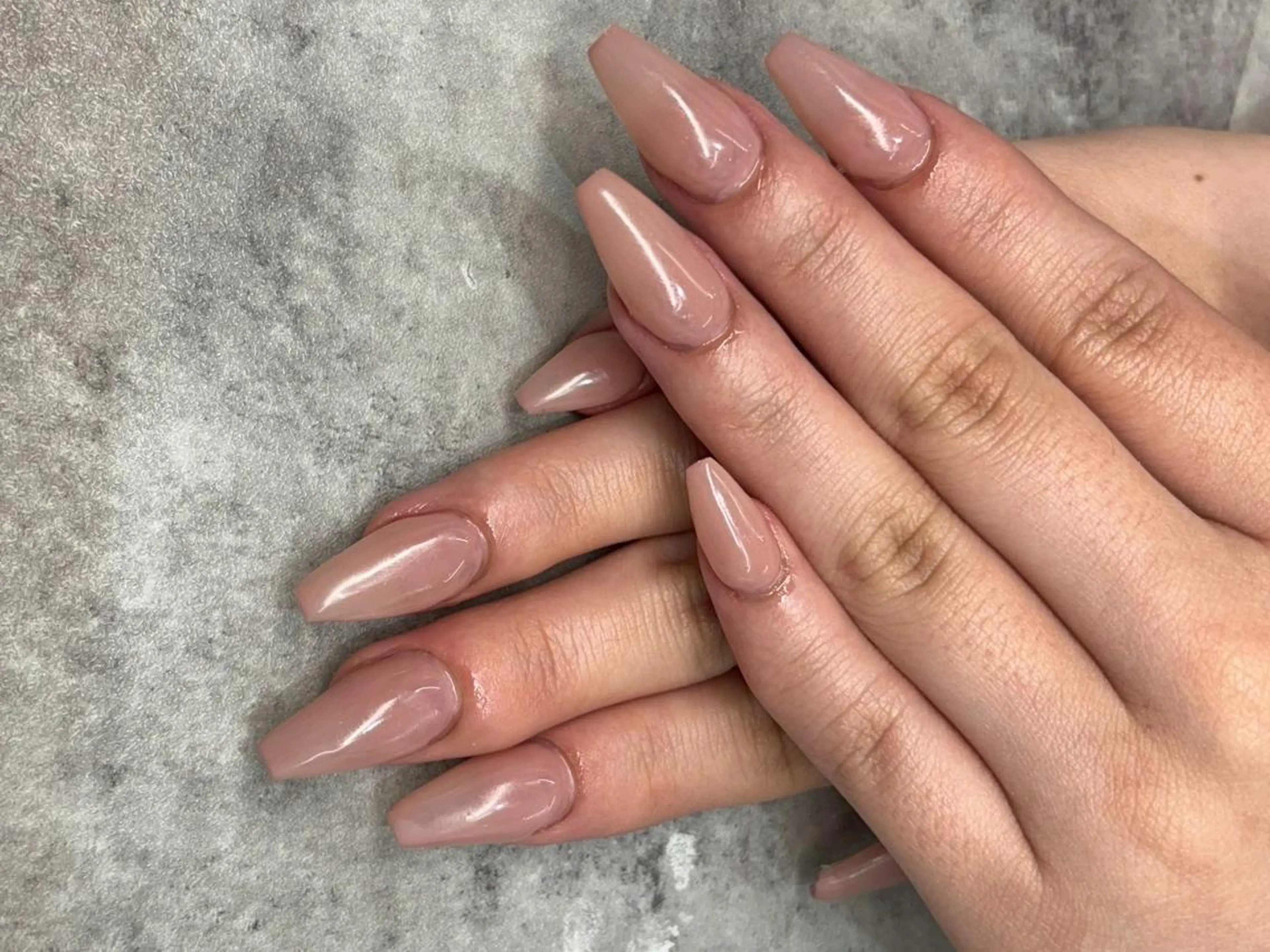 ネイル チークネイル 長さ出し フットネイル フレンチネイル ジェルネイル ハンドネイル 濱名萌/長さだし パラジェルフィルインのネイルデザイン