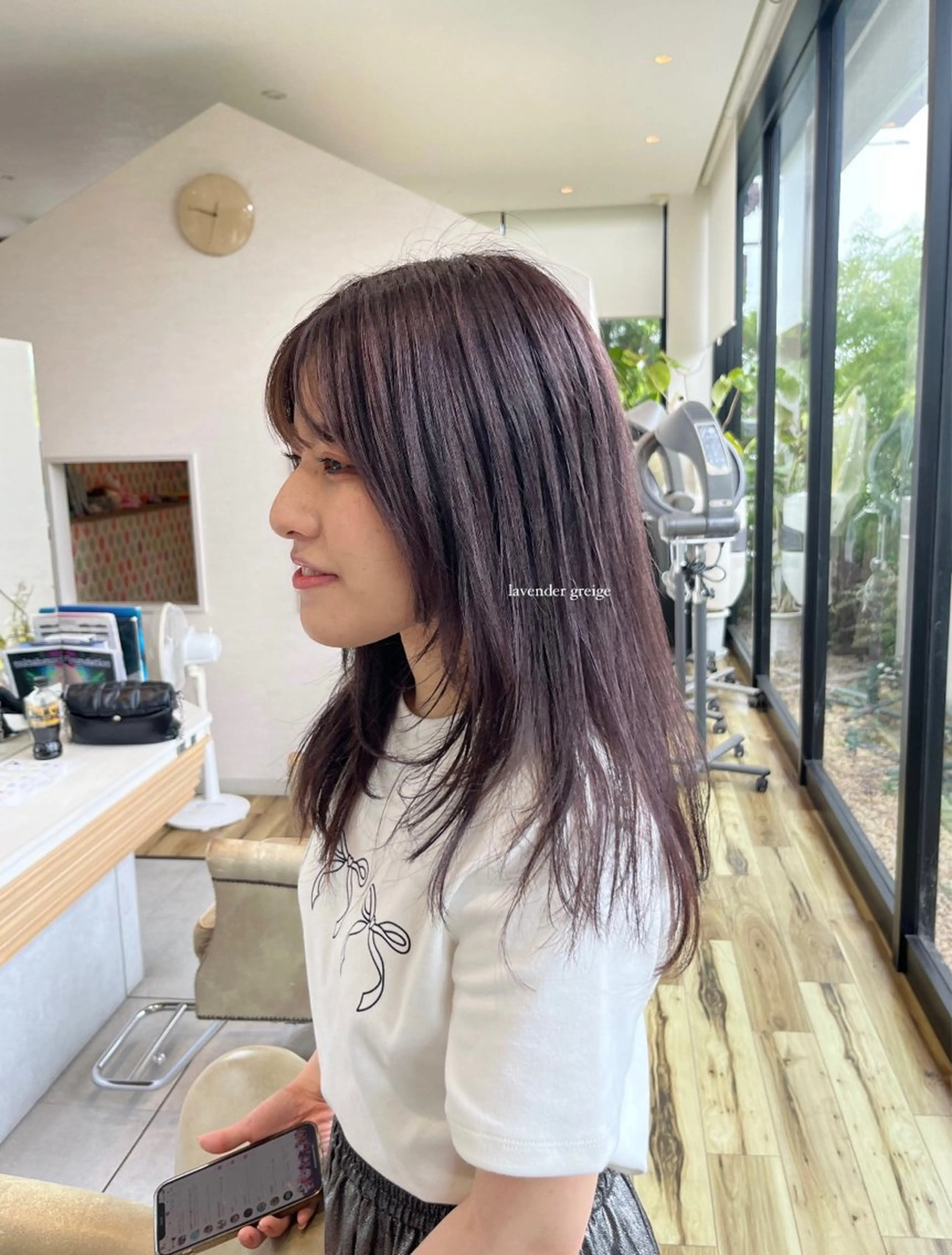 セミロング カラー 大野 桃果のヘアスタイル