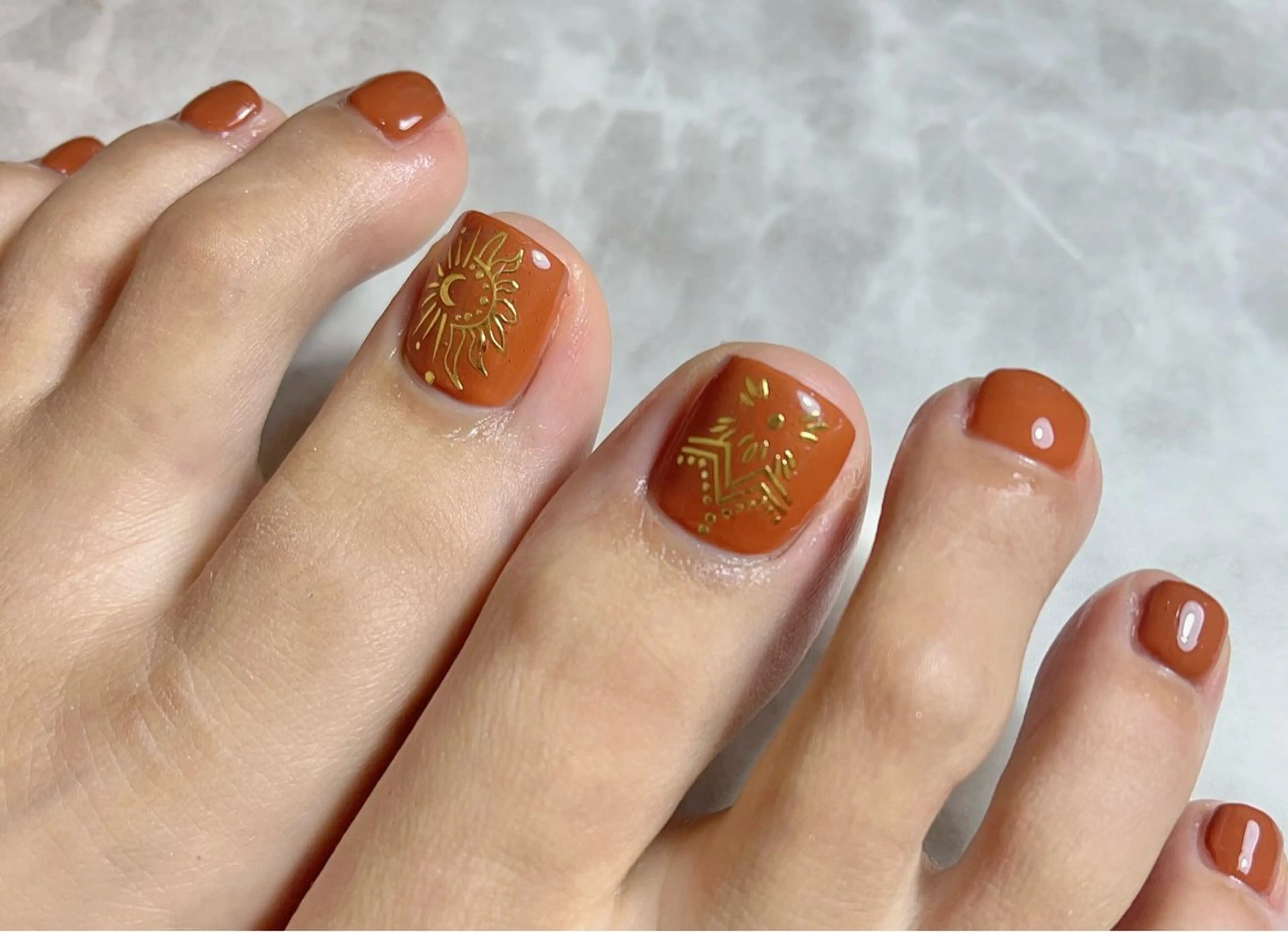 フット ワンカラーorグラデーション　オフ有りカラー2色+ストーン5粒まで(シール込み)フットバス込み♡の写真