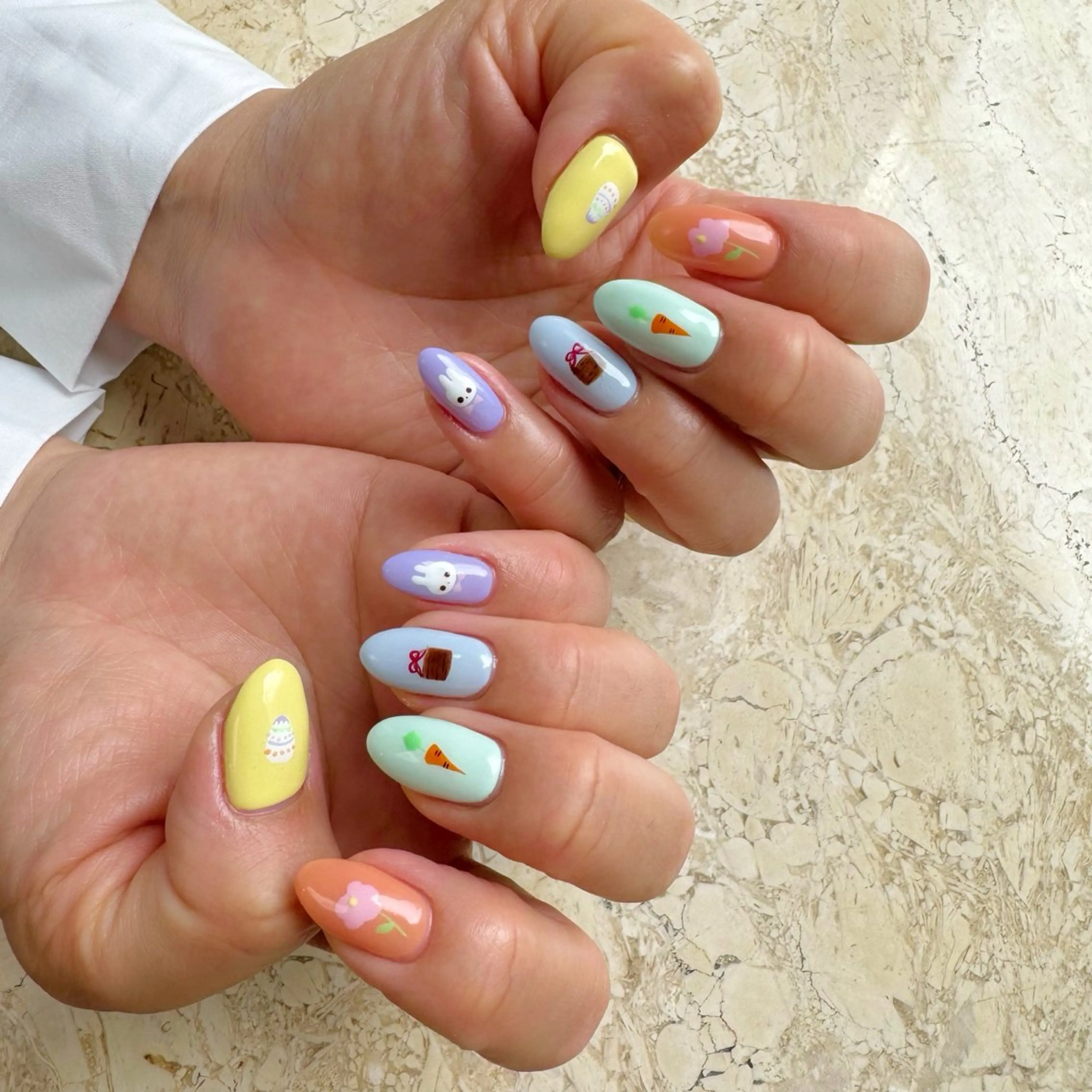 ネイル ハンドネイル フットネイル nail salon mieux(ミュー)のネイルデザイン