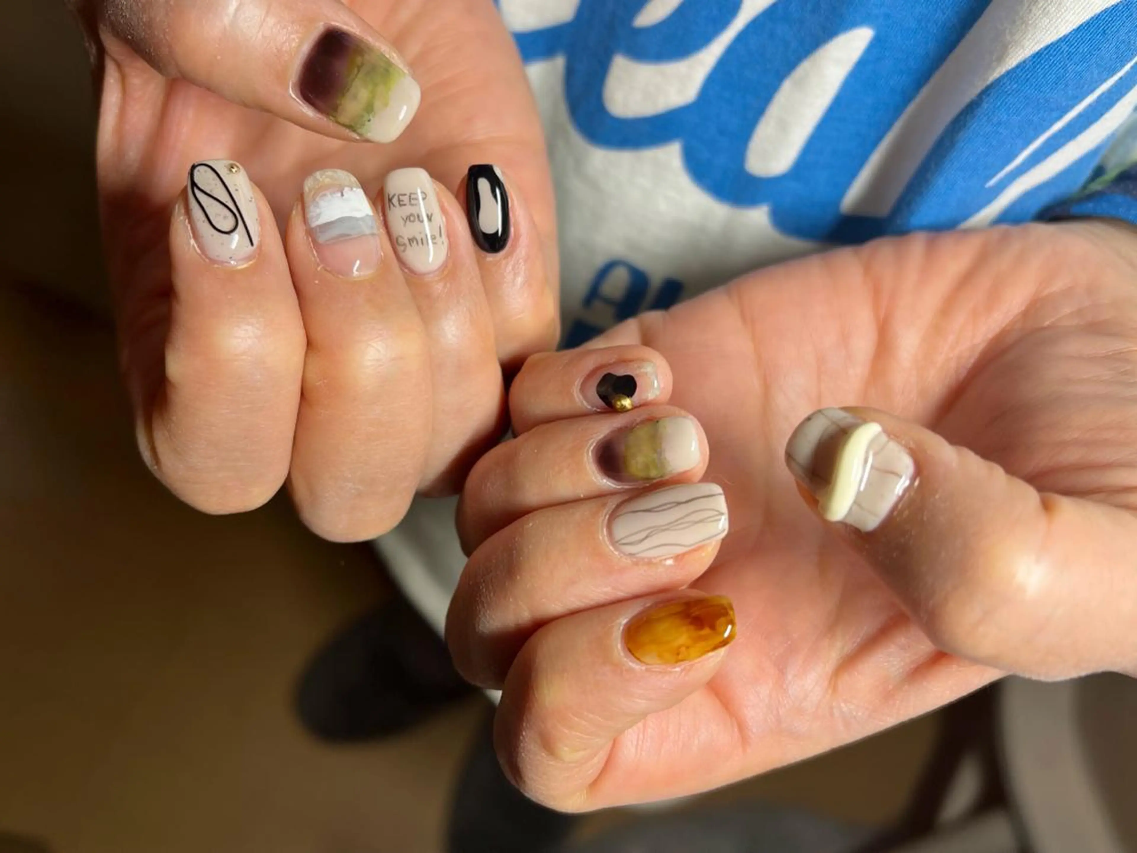 ネイル ハンドネイル liberté (リベルテ)のネイルデザイン