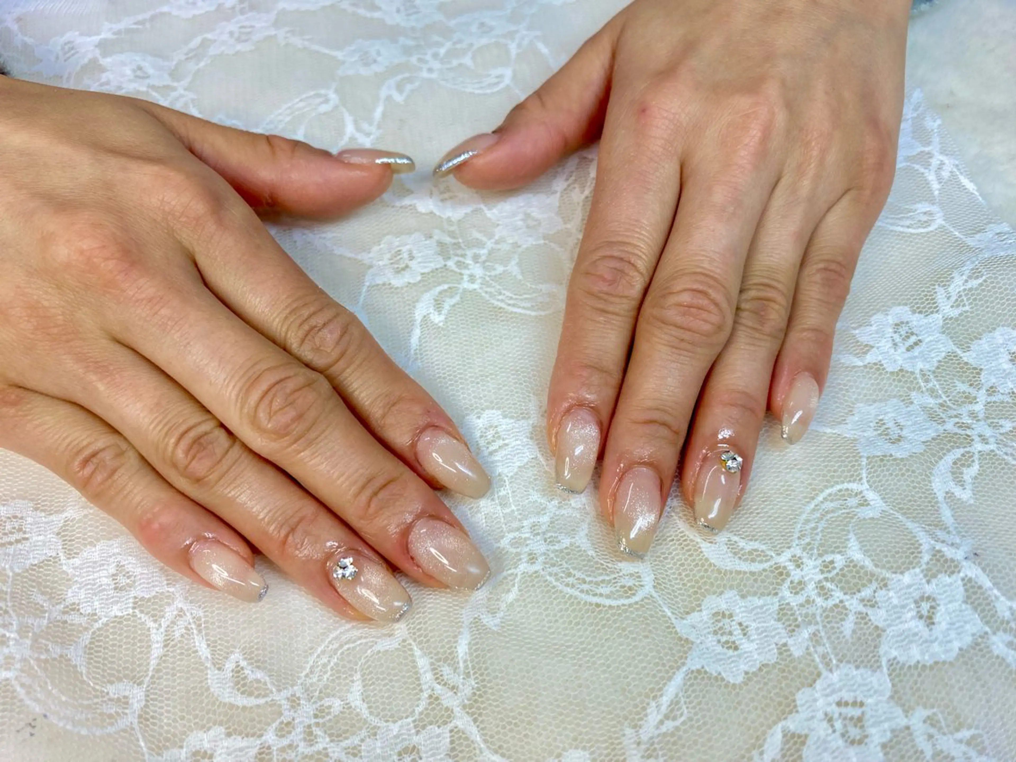 ネイル フレンチネイル シンプルネイル ハンドネイル ハンドケア 心斎橋Salon Epokkuのネイルデザイン