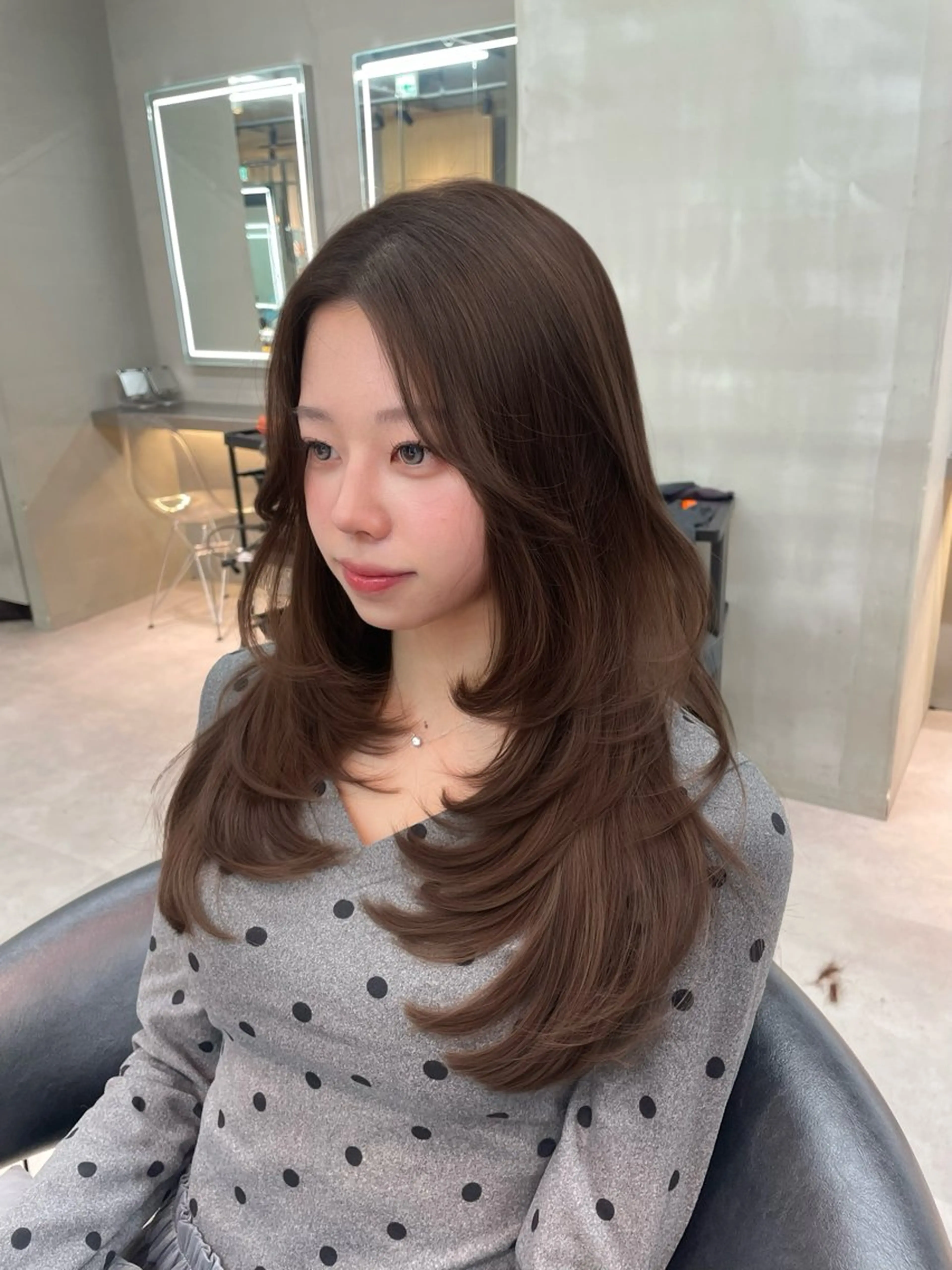 ロング カラー ヘアカラー トリートメント 韓国ヘア/レイヤー Londエレンのヘアスタイル