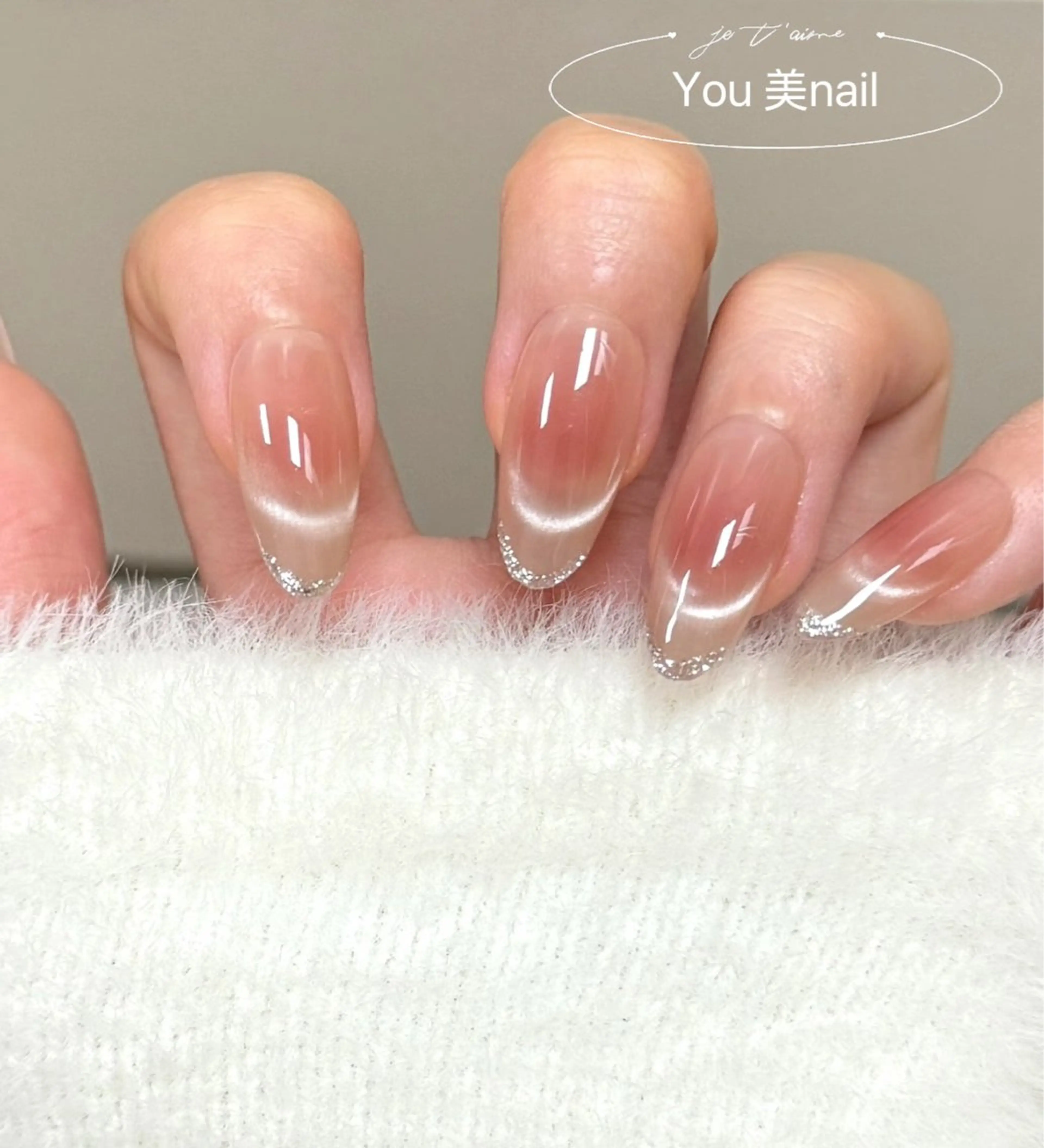 人気No.1ワンホンネイルチーク×マグネットネイルの写真