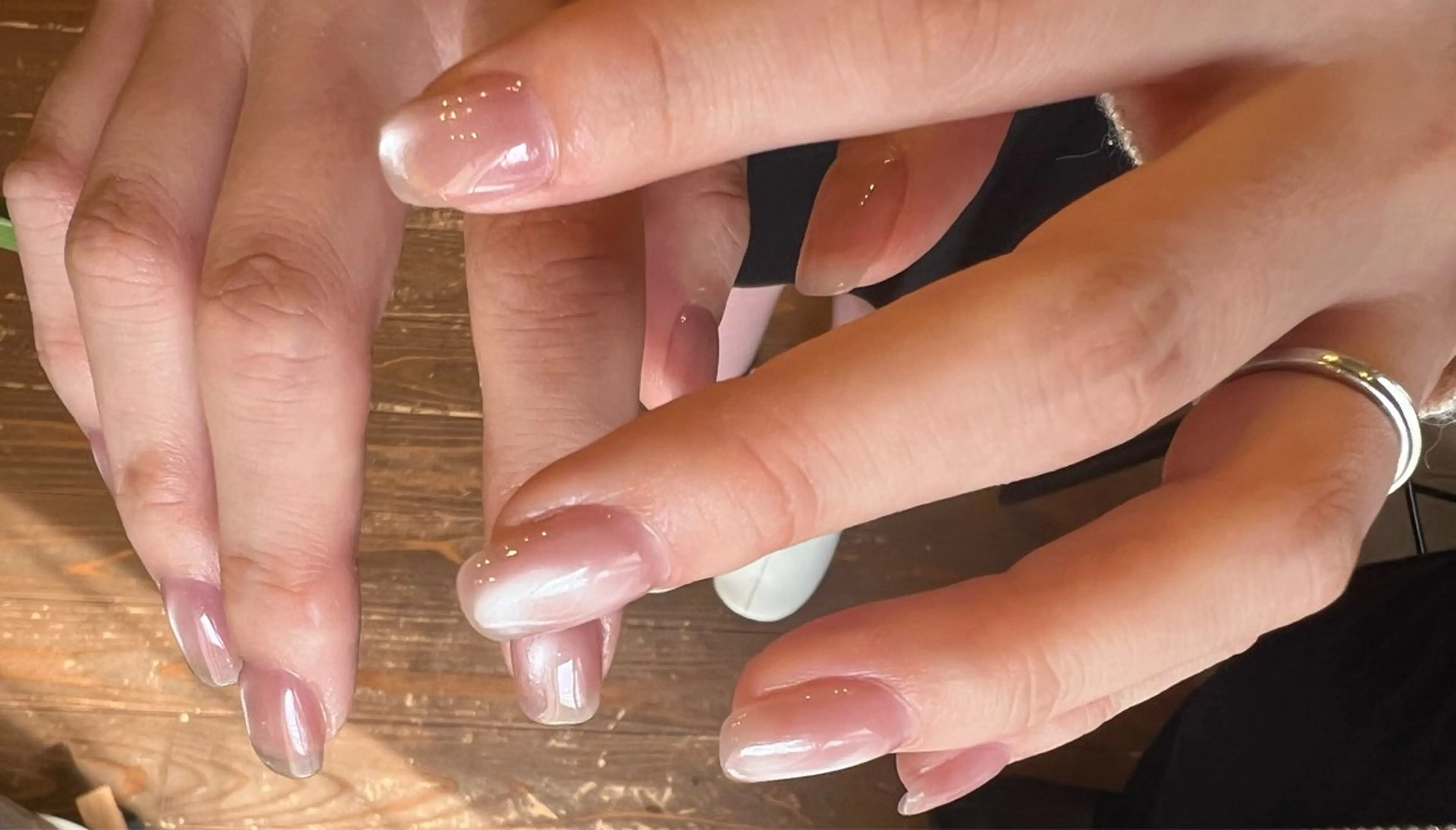 ネイル HuncH【ハンチ】 horoiwaのネイルデザイン