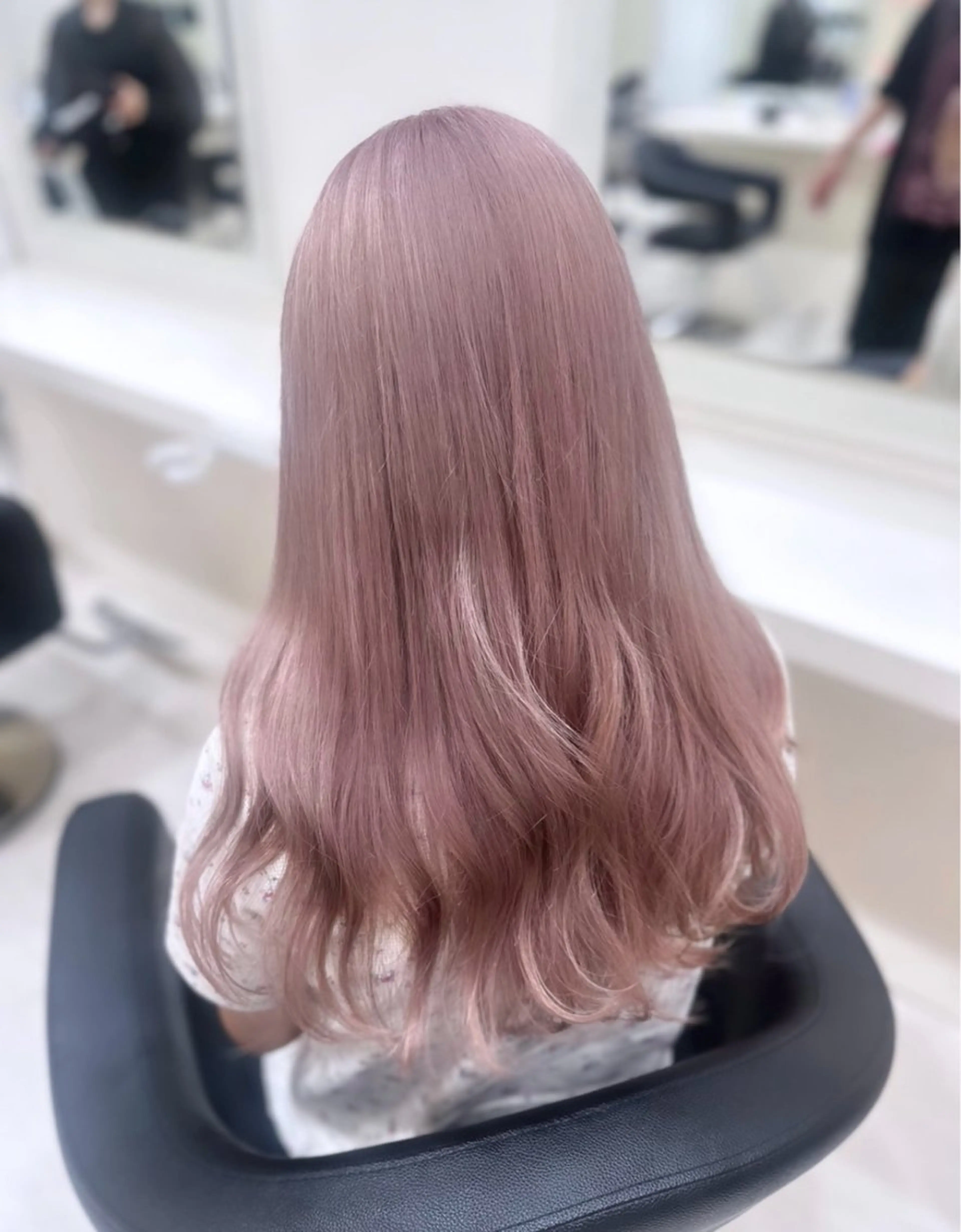 ロング ヘアカラー トリートメント 🎀淡めモテカラー WAKANA🎀のヘアスタイル