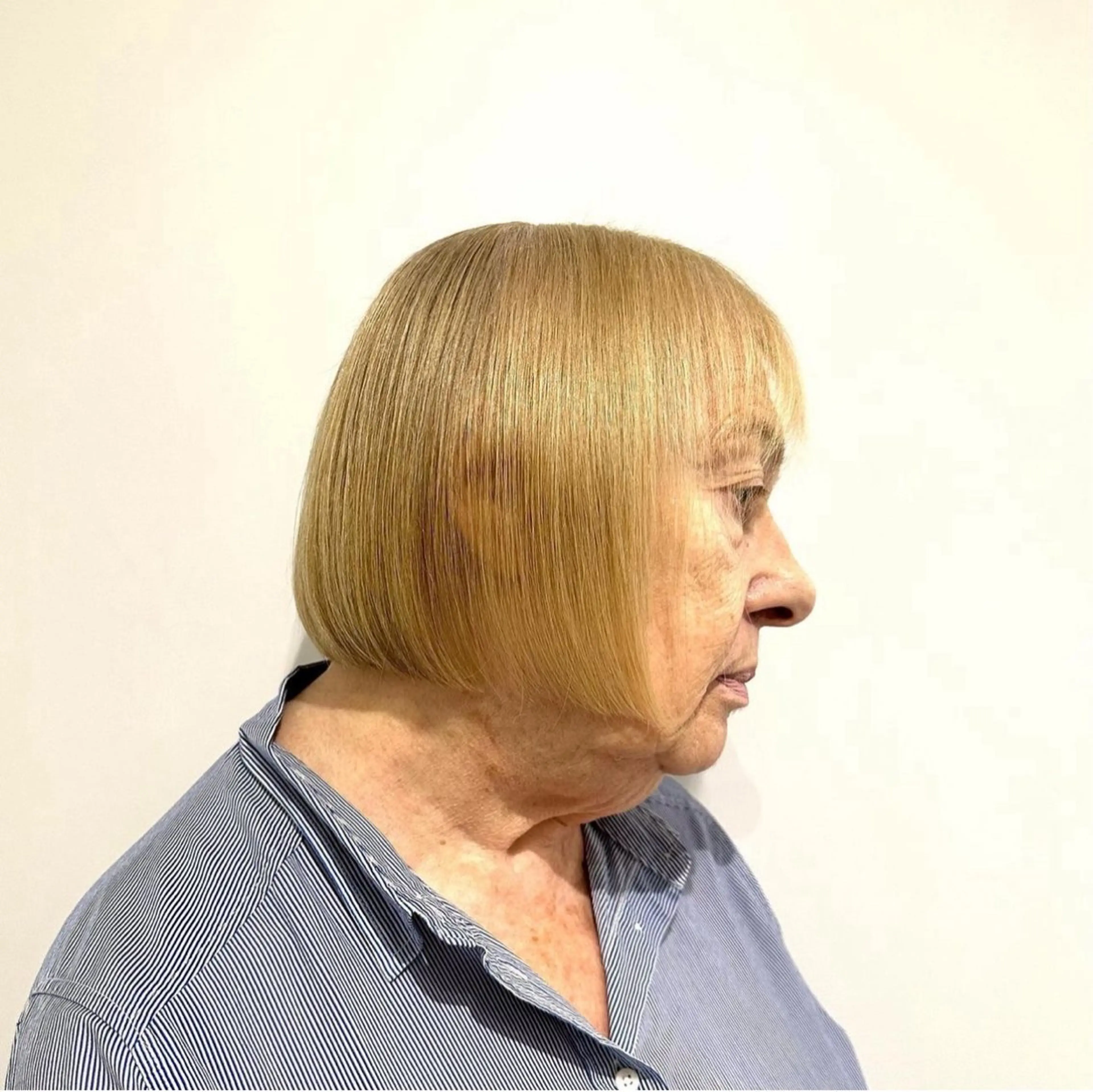 ショート カラー 卒業式のヘアスタイル 🫧RYOグレージュ /透け感カラー🫧のヘアスタイル