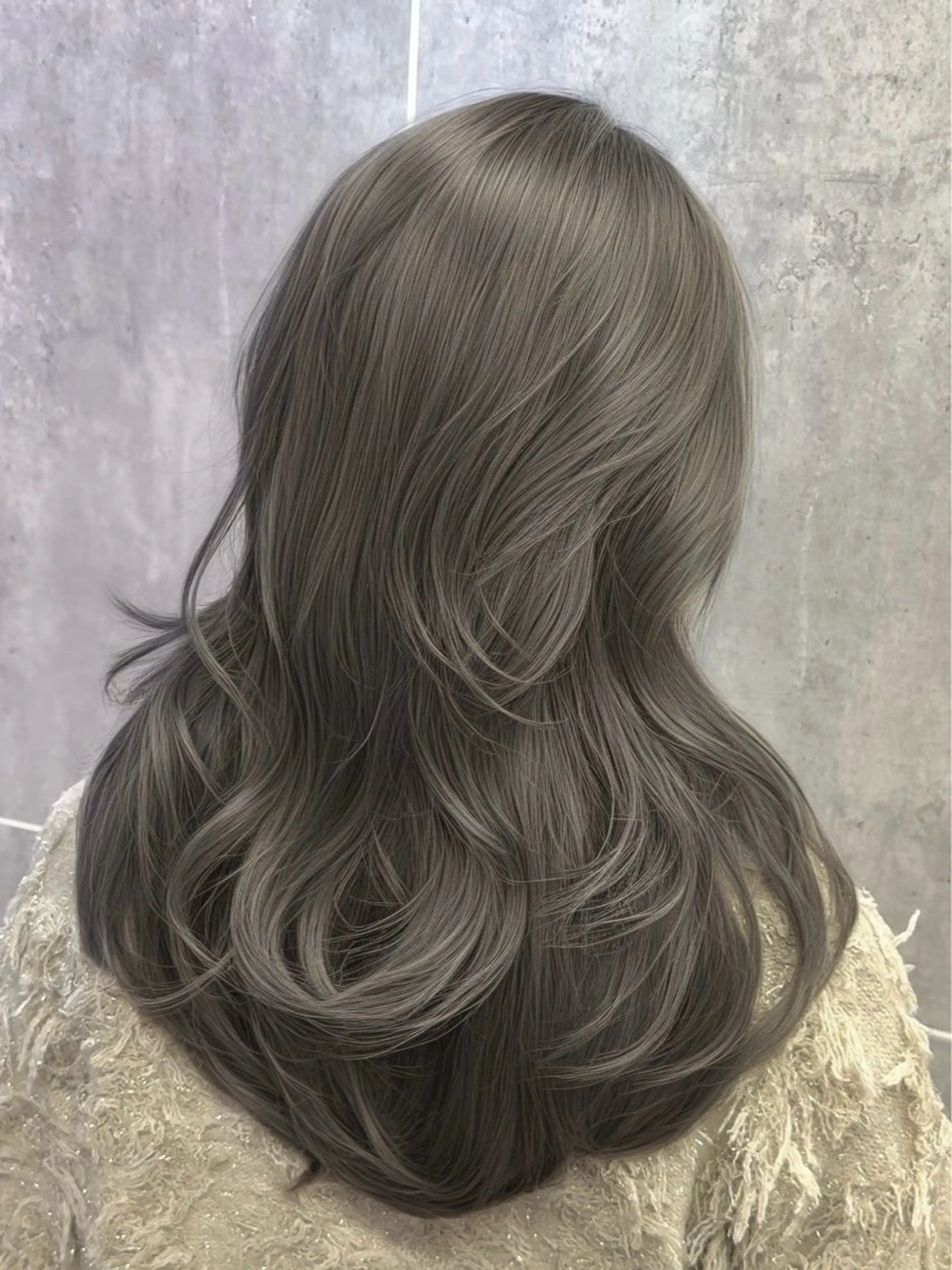 ミディアム カラー カット トリートメント 顔まわりの神様✨ 透明感カラー藤嶋秀幸のヘアスタイル