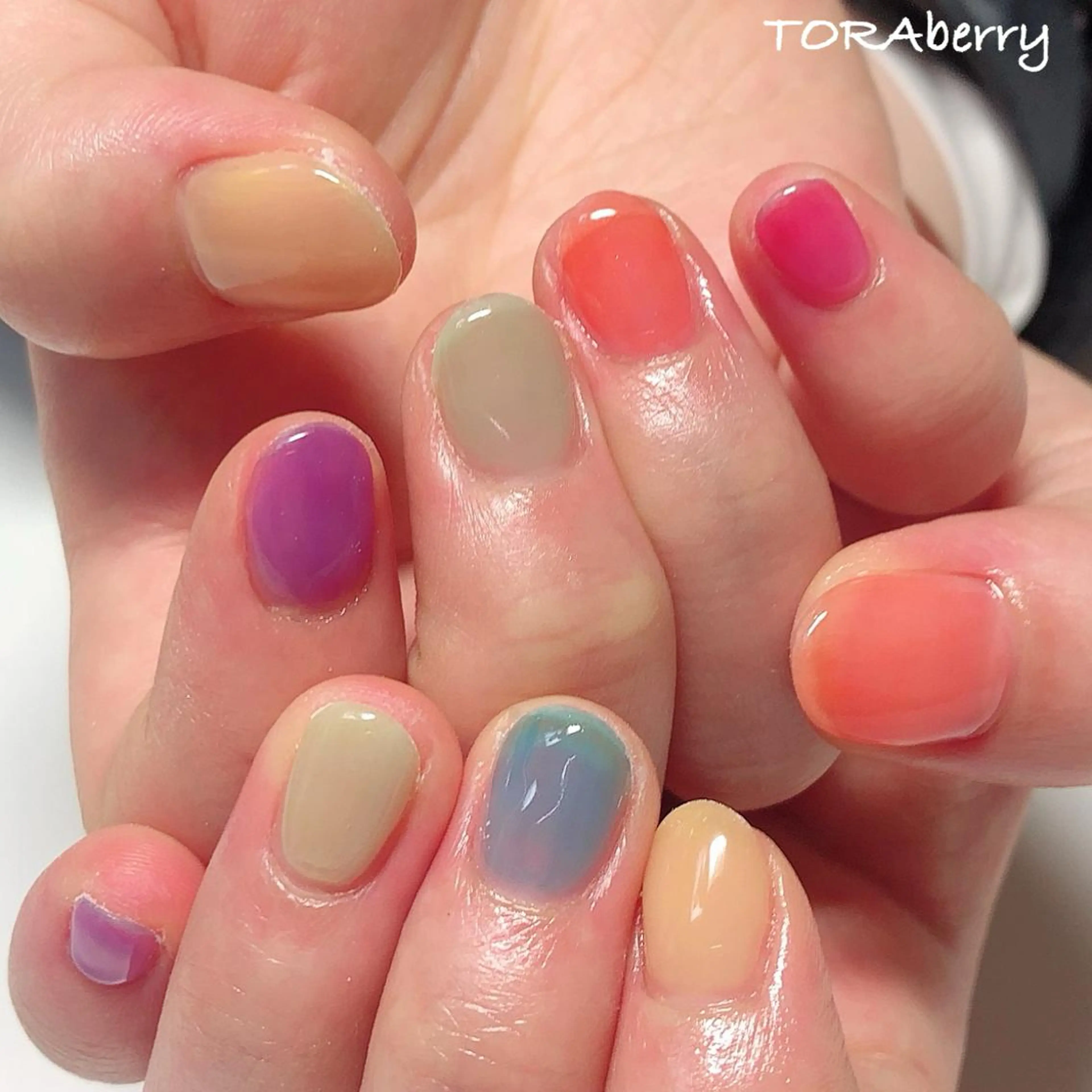 ネイル ハンドネイル ネイリスト なつみのネイルデザイン