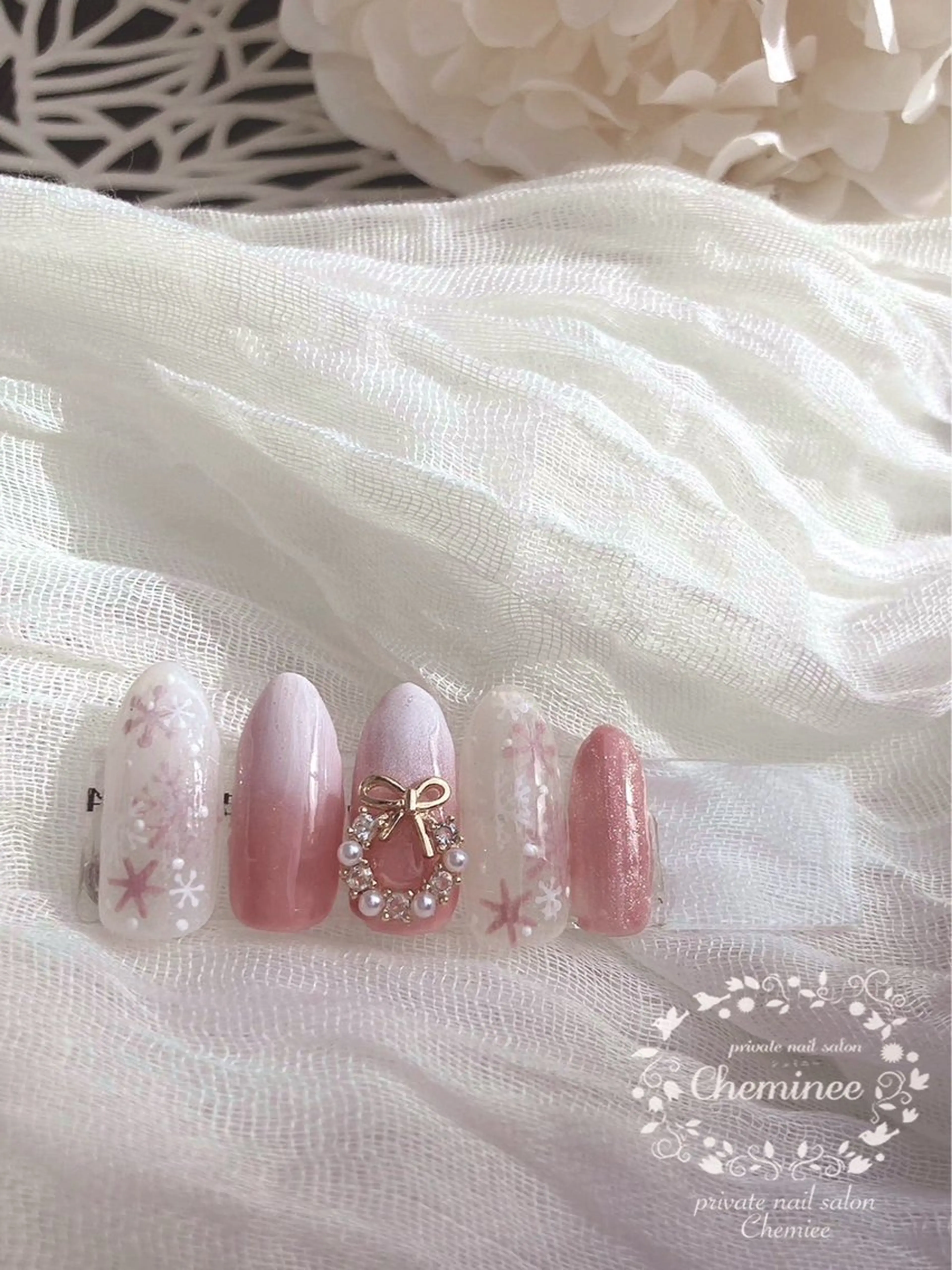 ネイル 冬ネイル クリスマス cheminee kaoriのネイルデザイン