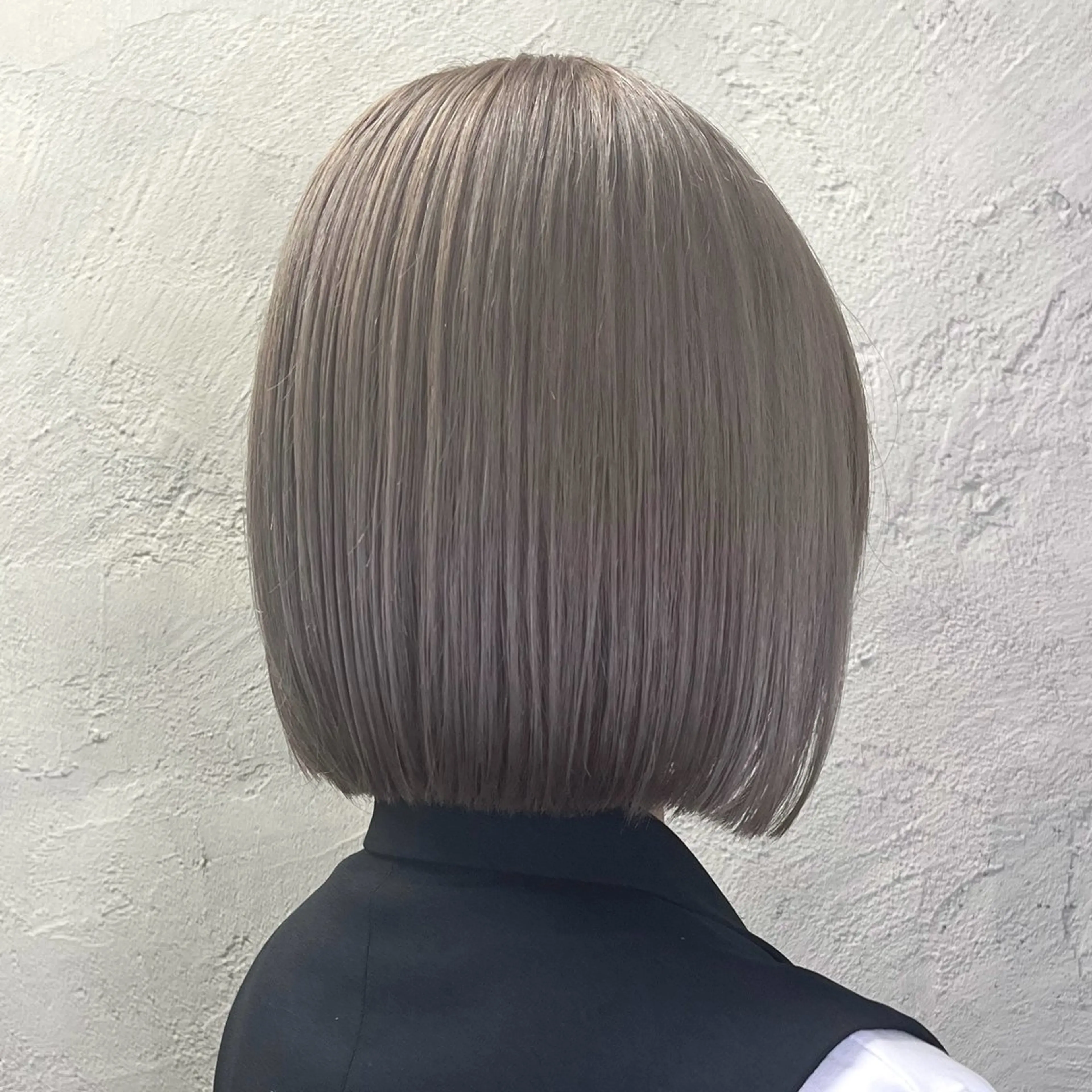 ショート カラー ブリーチ ケアブリーチ ヘアカラー トリートメント 💫色落ちまで可愛い ブリーチ💫ユウゴのヘアスタイル