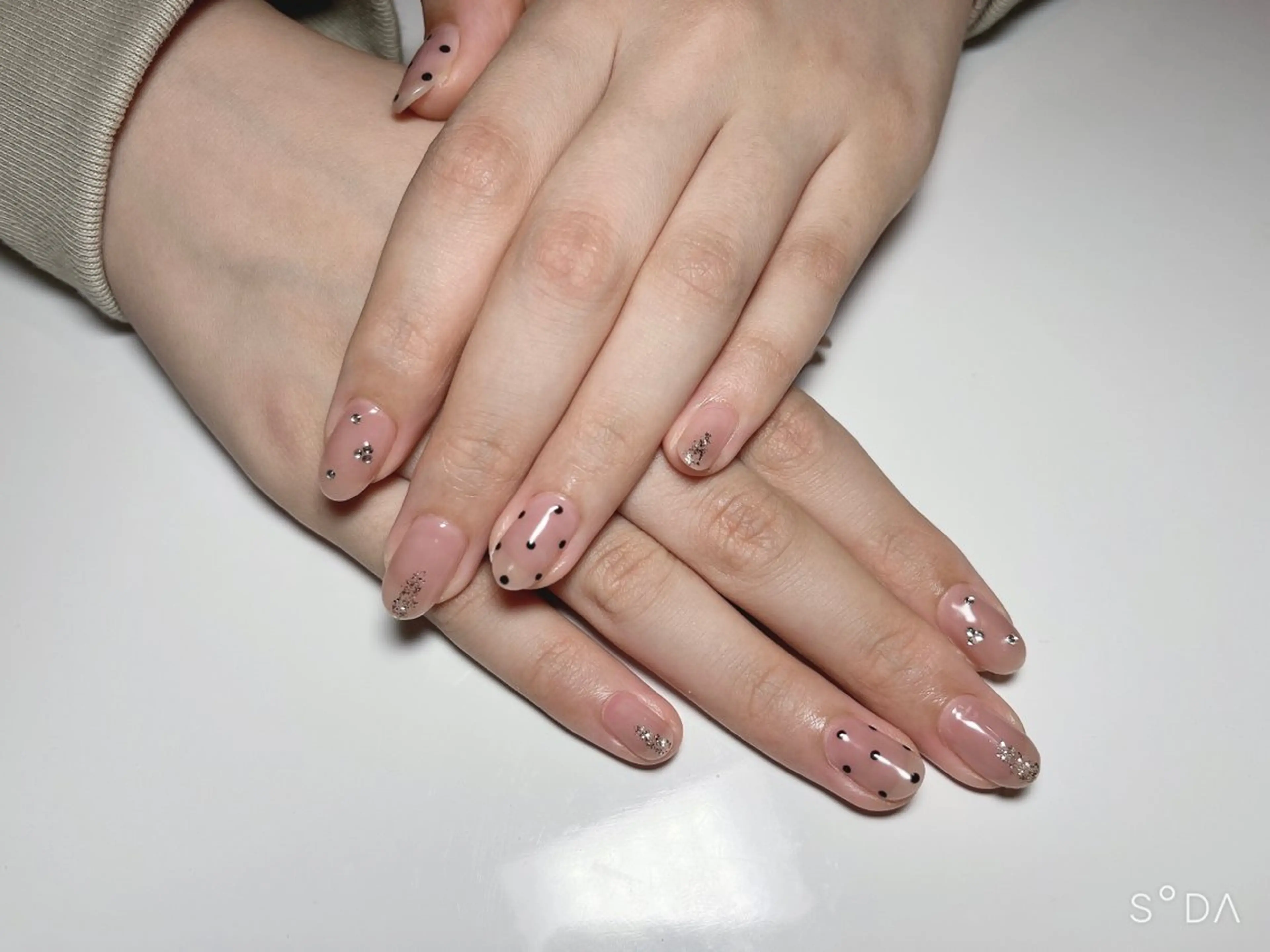 ネイル ハンドネイル Ree所属・ネイル脱毛 Reeのネイルデザイン