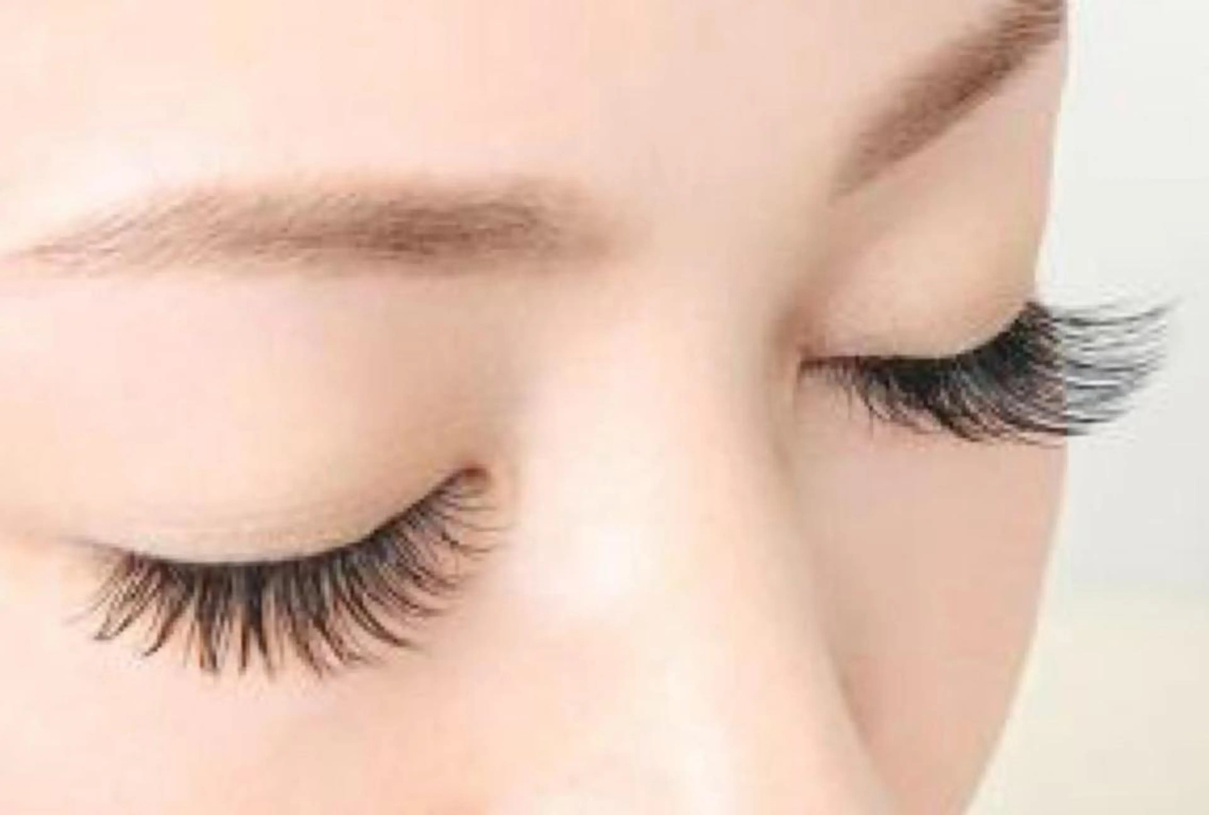 マツエク・マツパ LA PERLA 錦糸町徒歩1分のマツエク・マツパデザイン