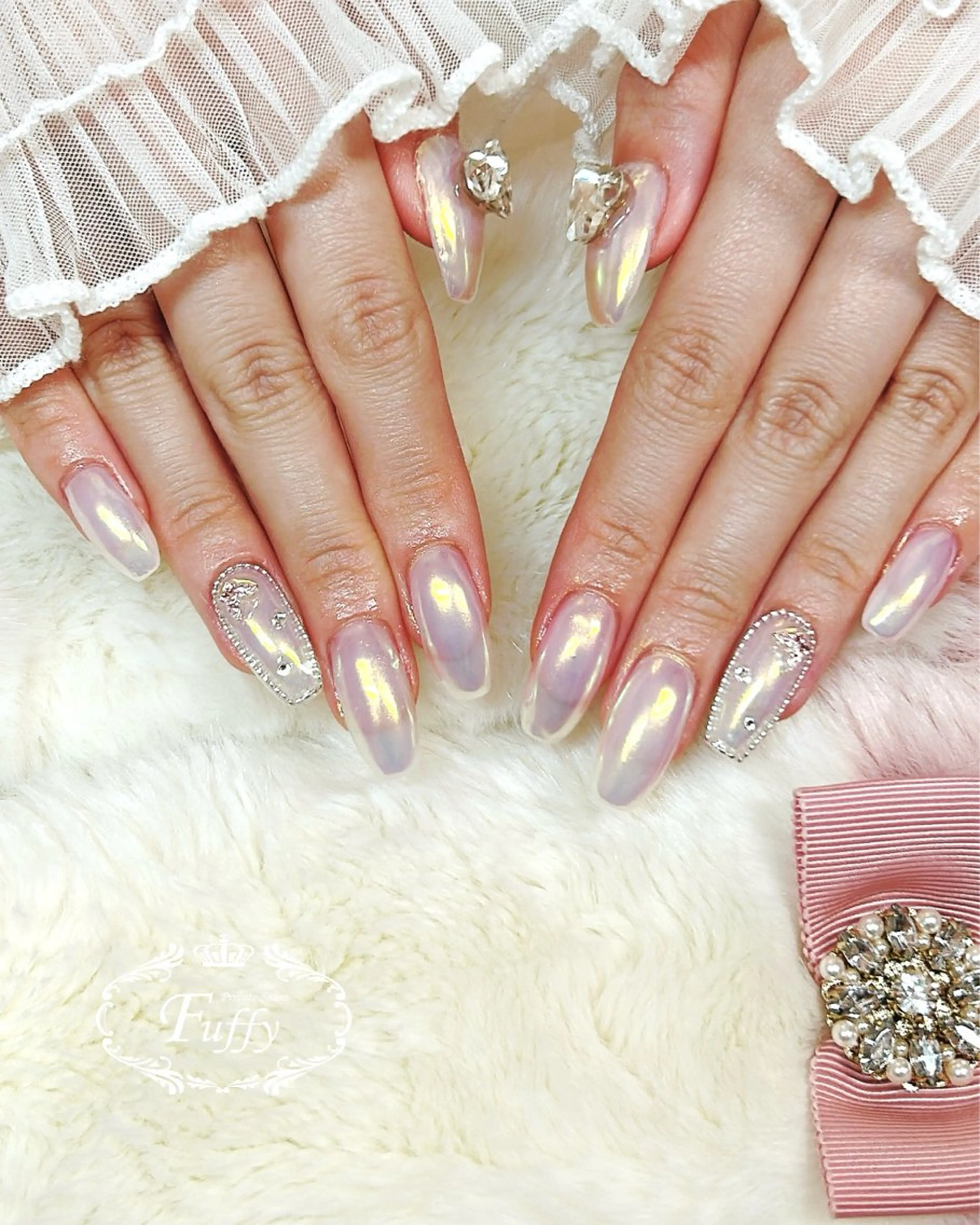 ネイル ハート ストーンネイル ハンドネイル Fuffy所属・フーフィー Fuffyのネイルデザイン