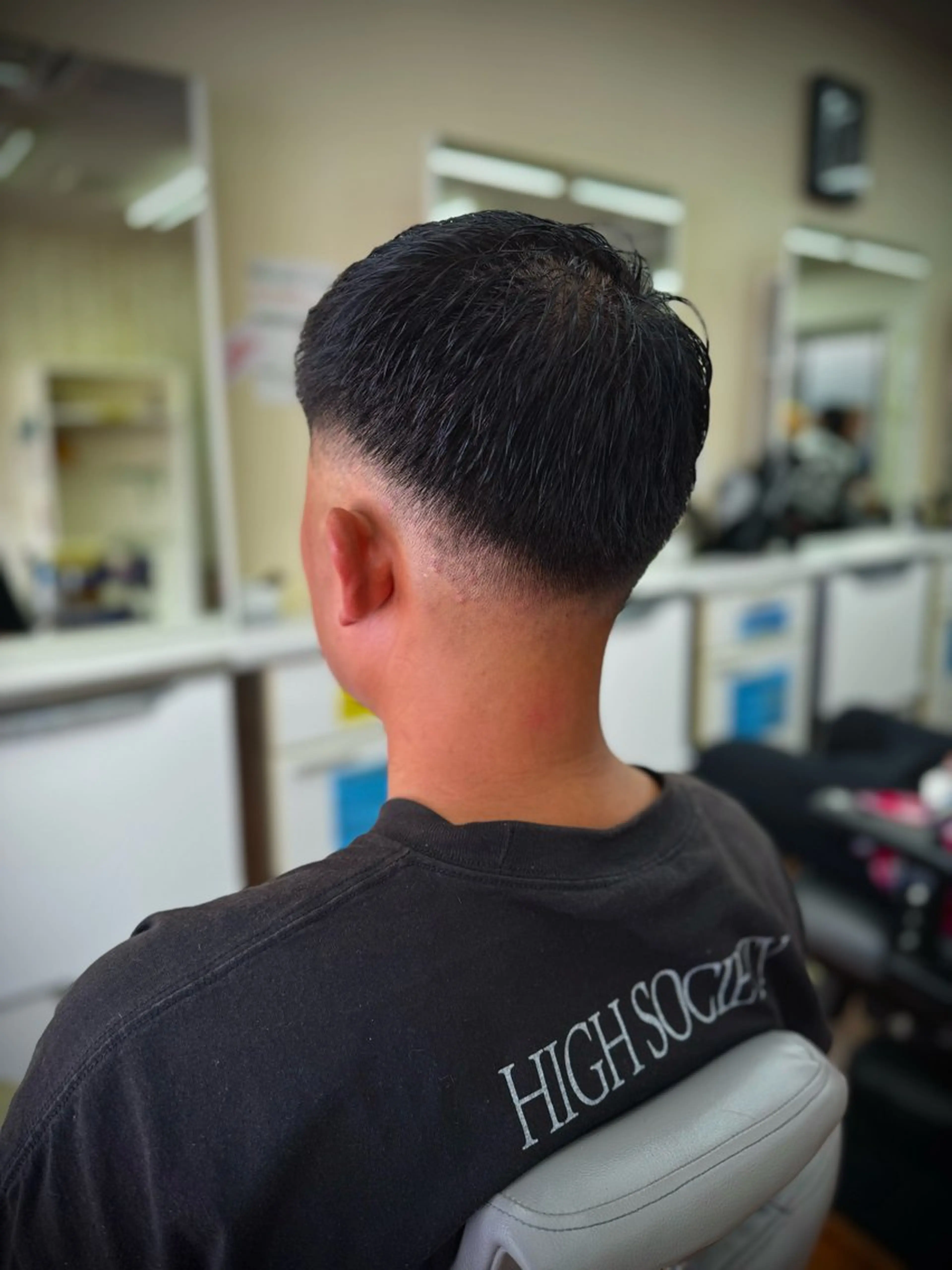 ショート メンズ カット ヘアセット ヘアーサロン・シルエット箱崎店所属・井尾 美空斗のヘアスタイル