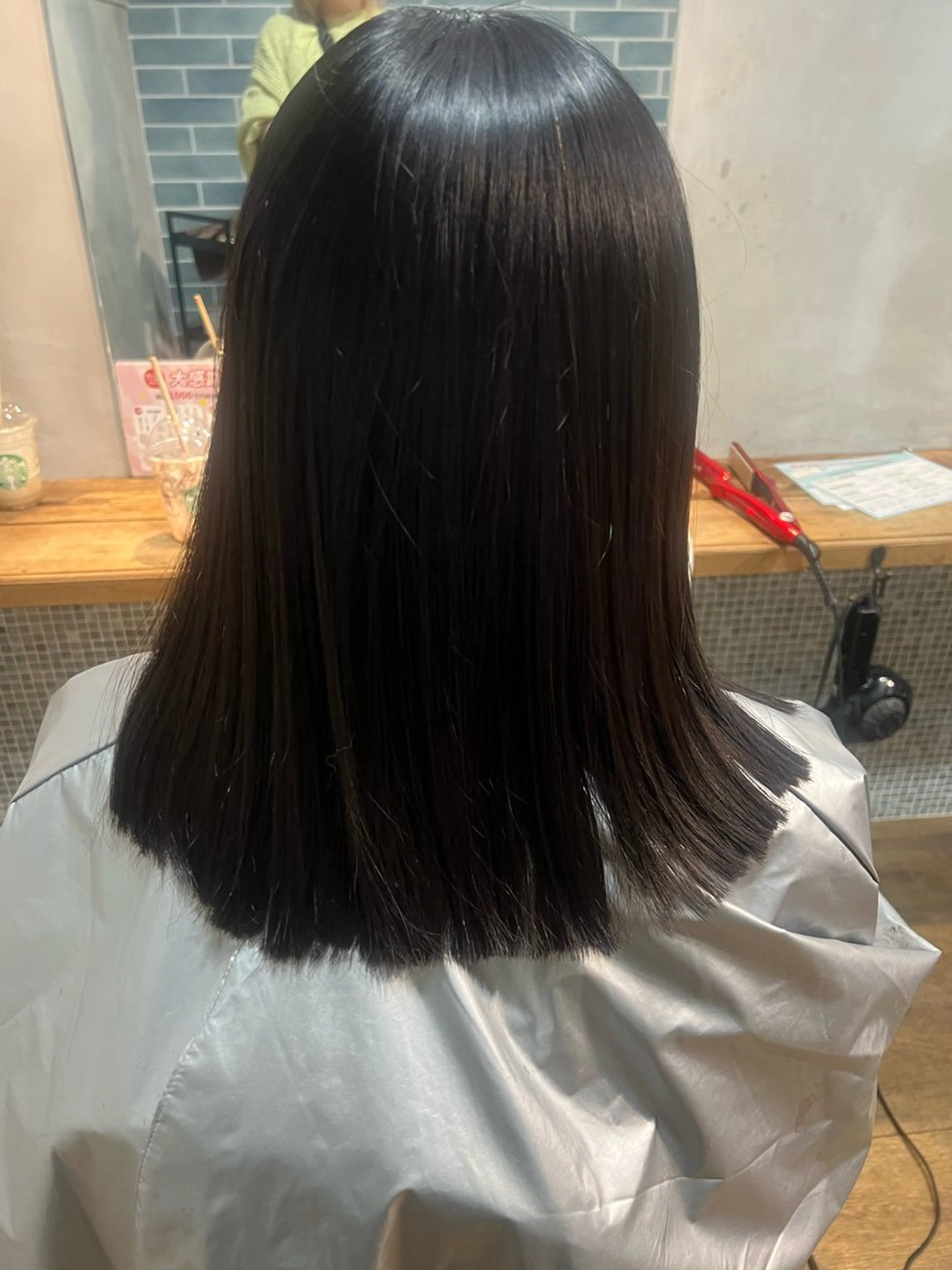 セミロング 縮毛矯正 トリートメント Lafith hair coco 博多店所属・脇山 真生のヘアスタイル