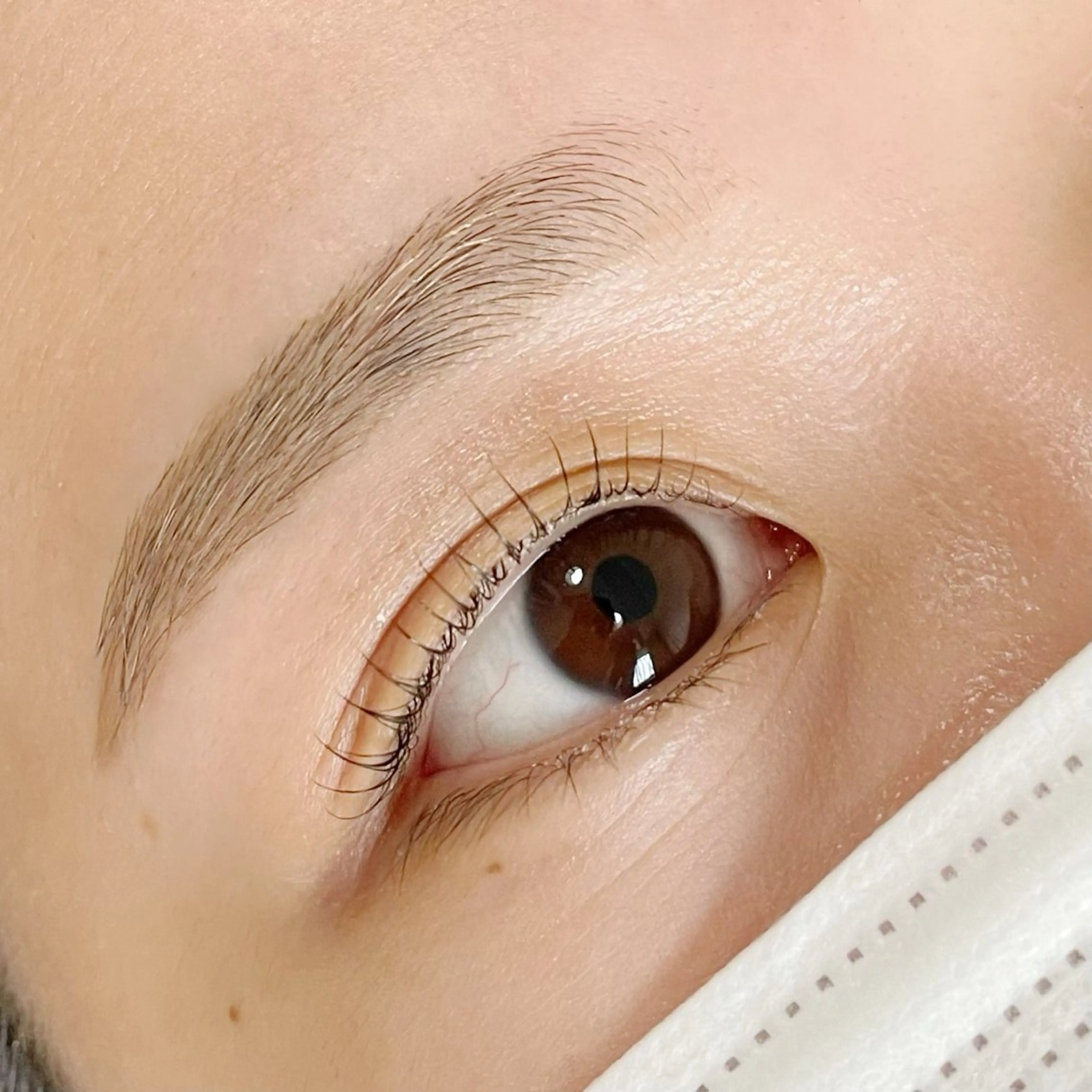 アイブロウ 88ottantotto所属・ハセガワ ミドリのマツエク・マツパデザイン