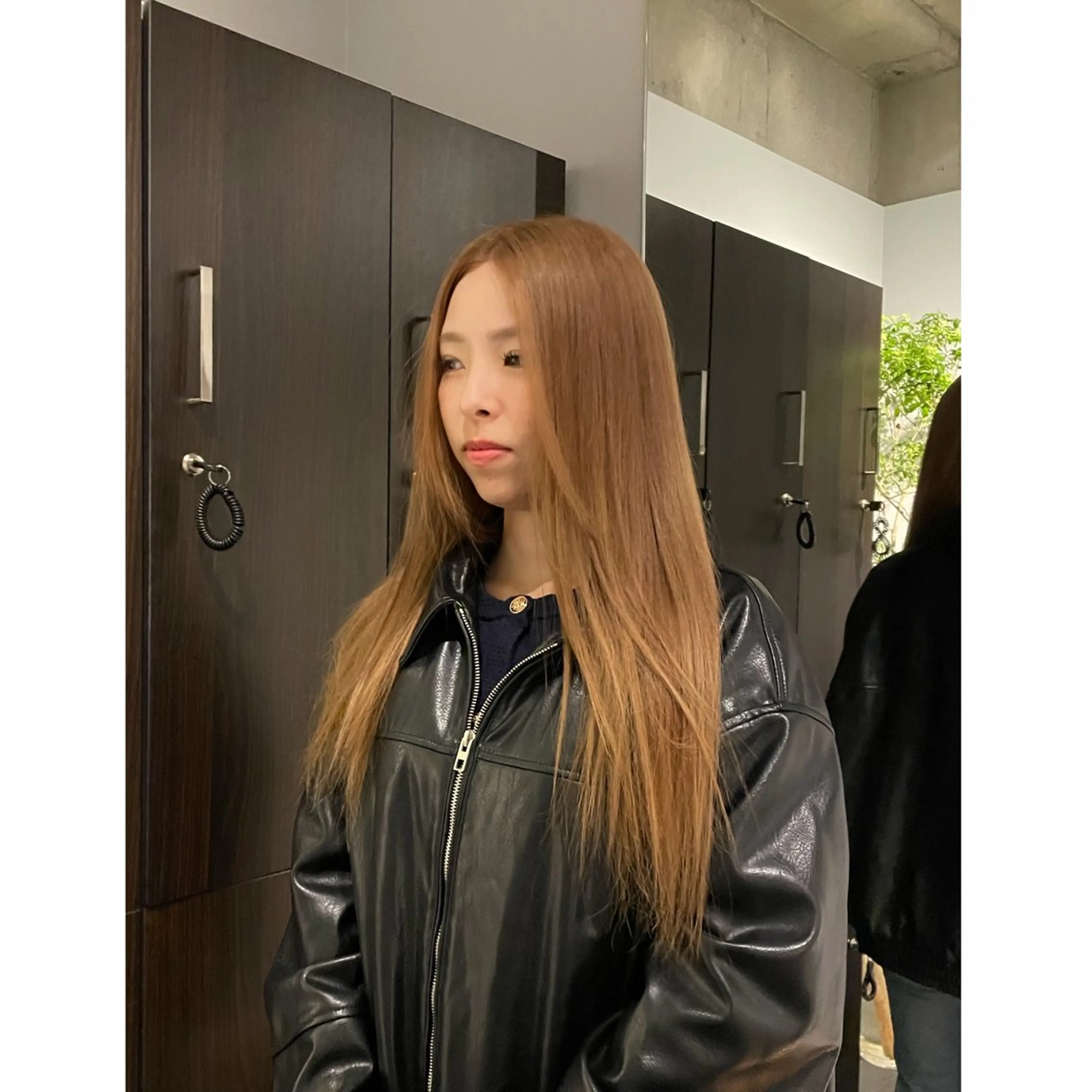 ロング カラー ベージュカラー ブリーチ モデル募集中/高畑 秋香のヘアスタイル