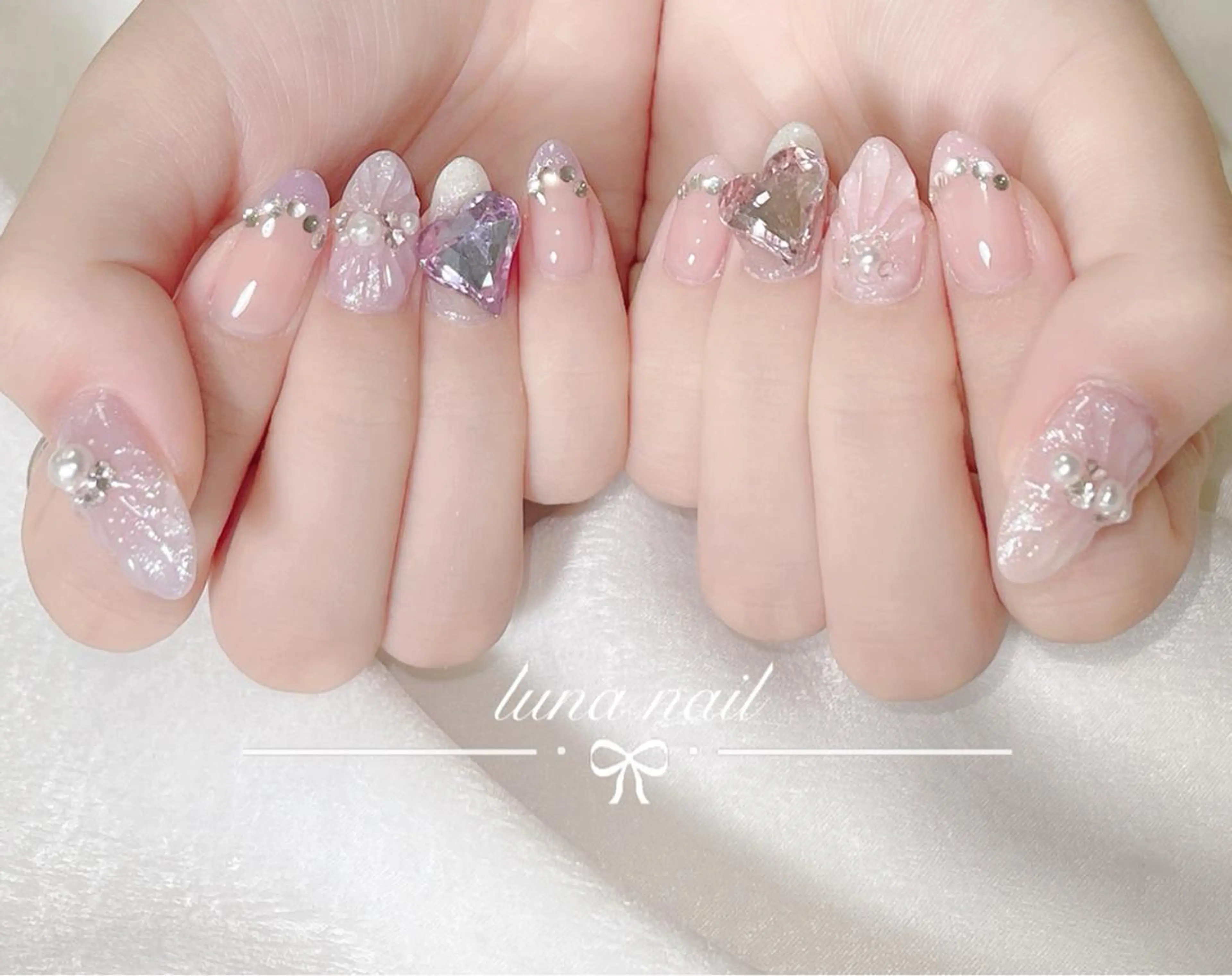 ネイル luna nail ＆eyelashのネイルデザイン