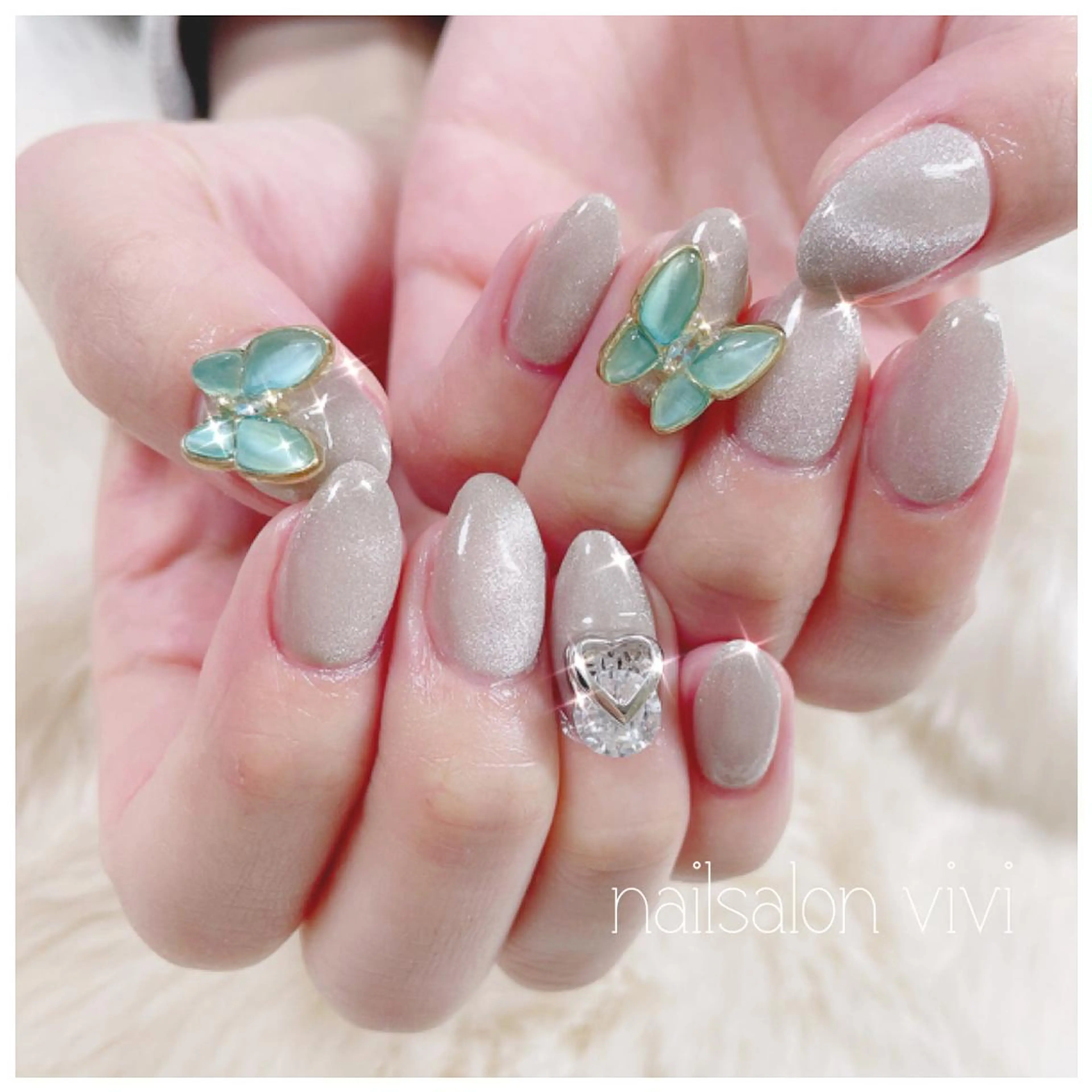 ネイル ＶＩＶＩ nailsalonのネイルデザイン