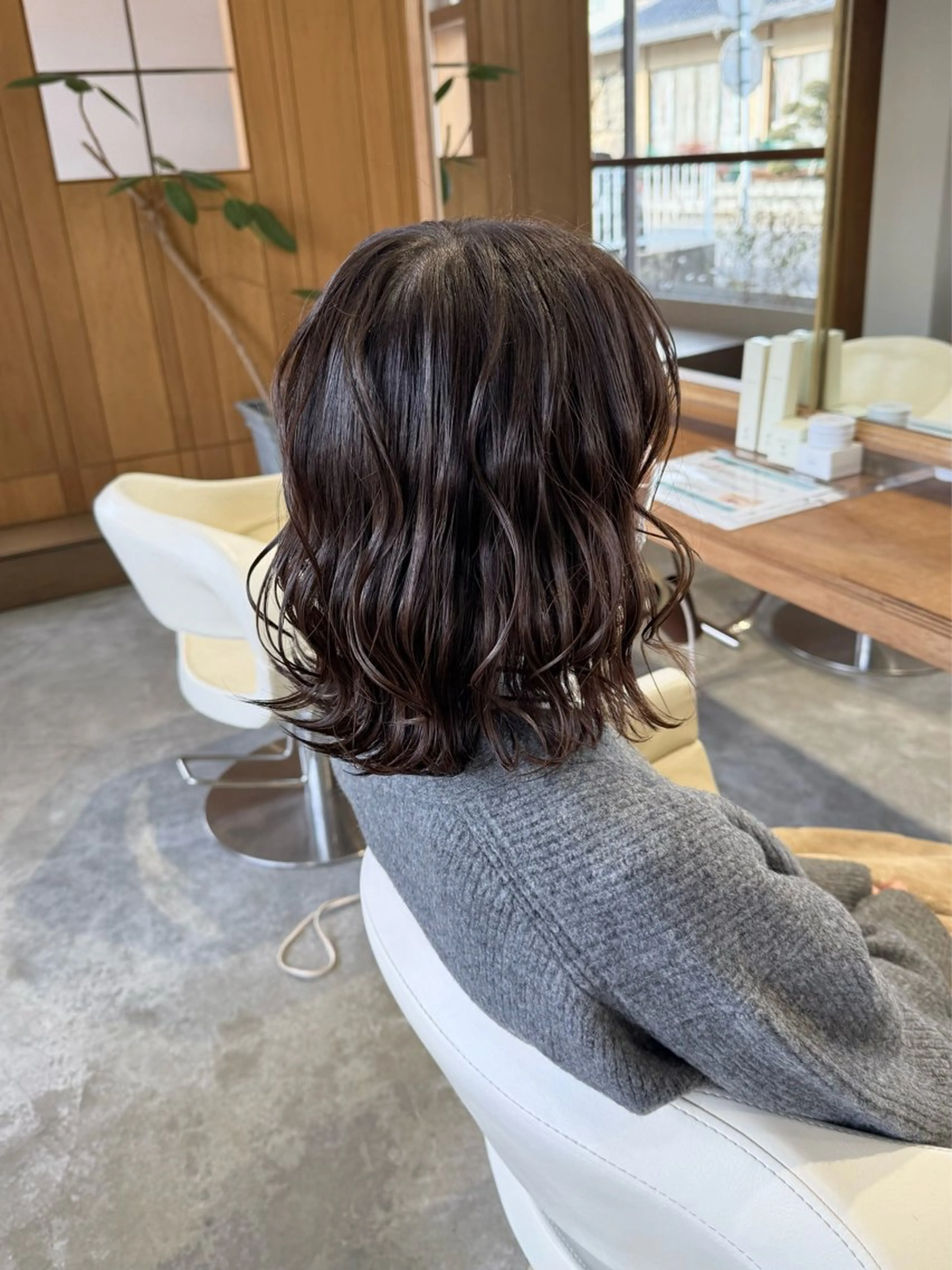 ミディアム カット フラム所属・WATANABE MISAKIのヘアスタイル