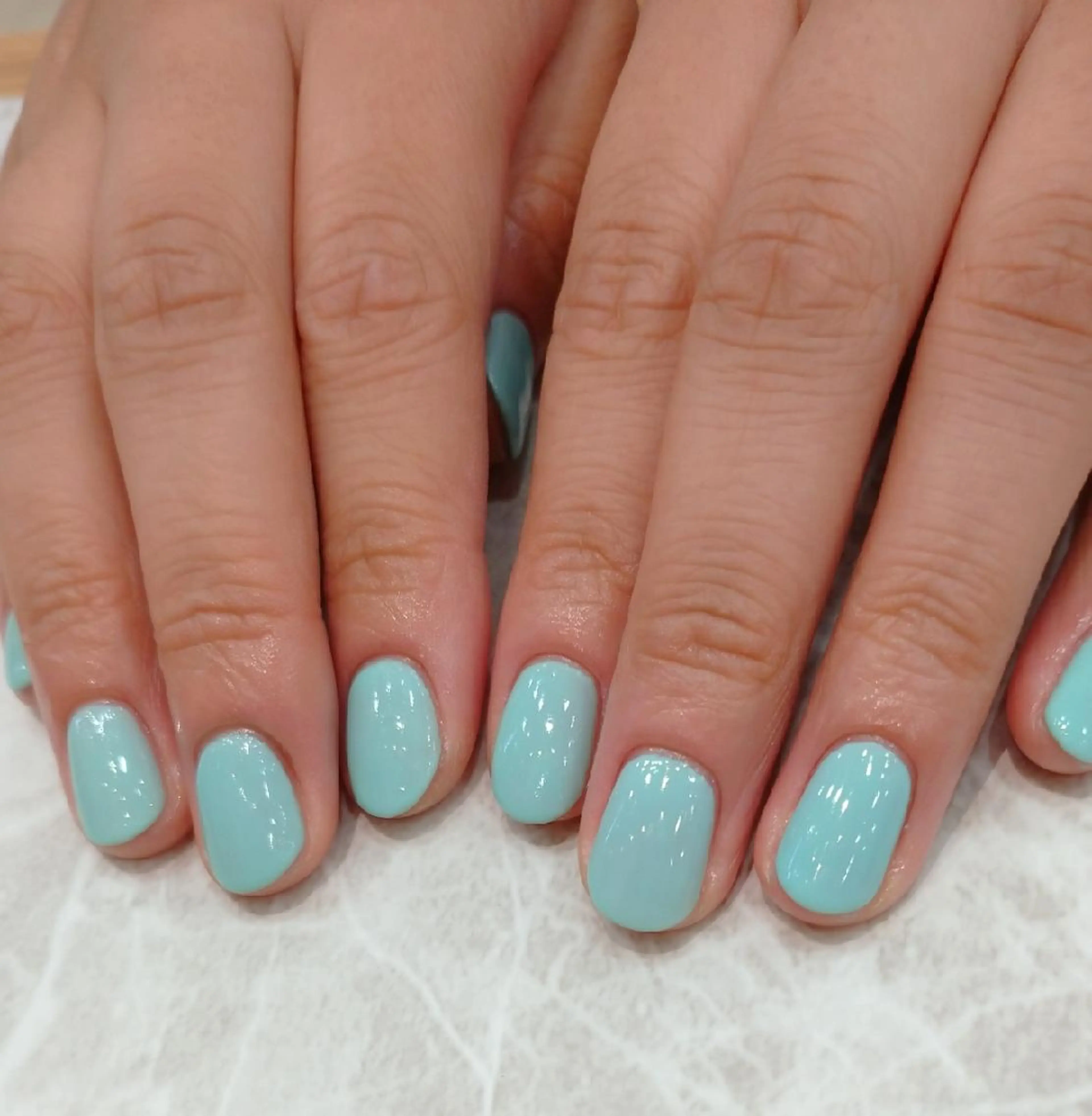 ネイル 水色 會田 瑠衣のネイルデザイン