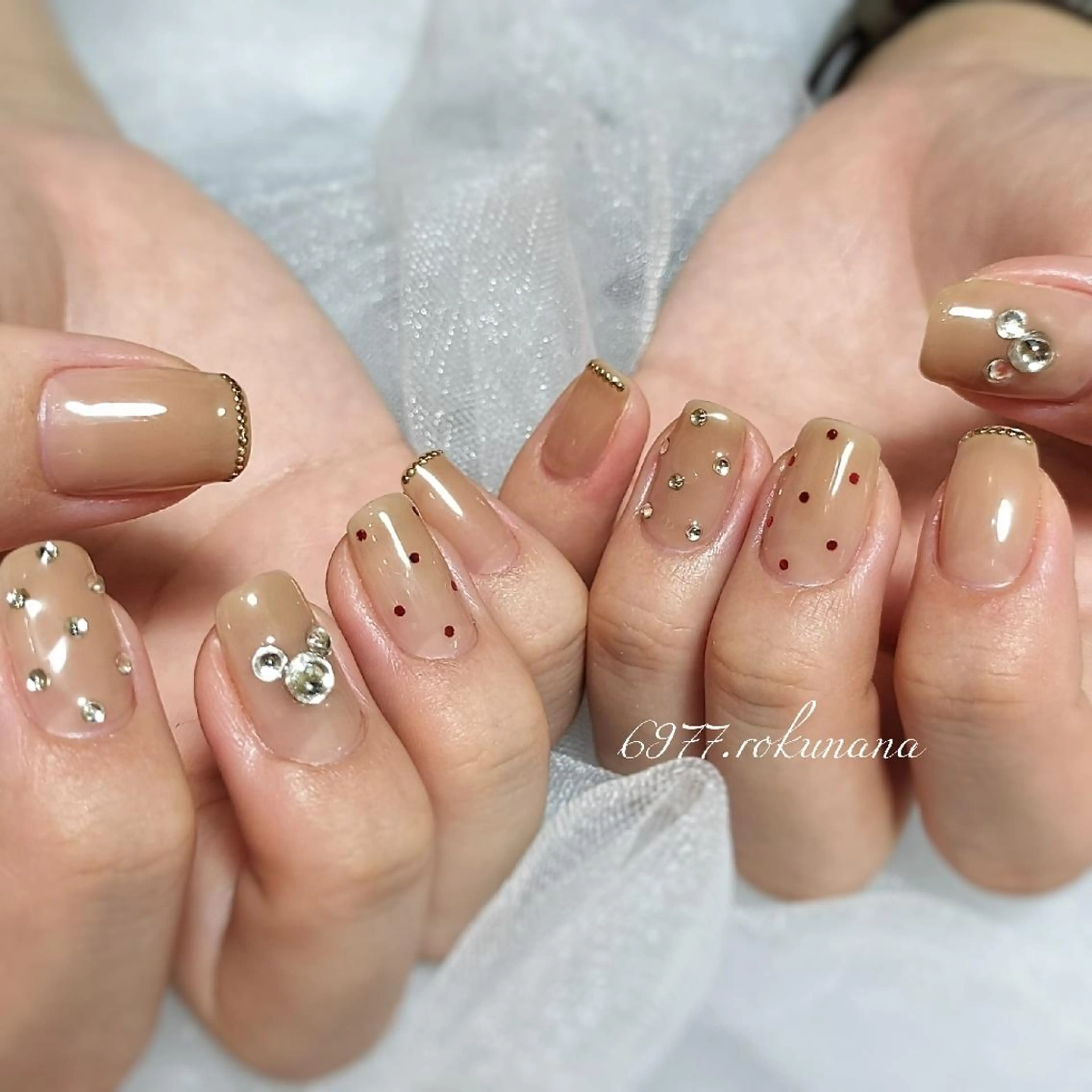 ネイル rokunana 佐野のネイルデザイン
