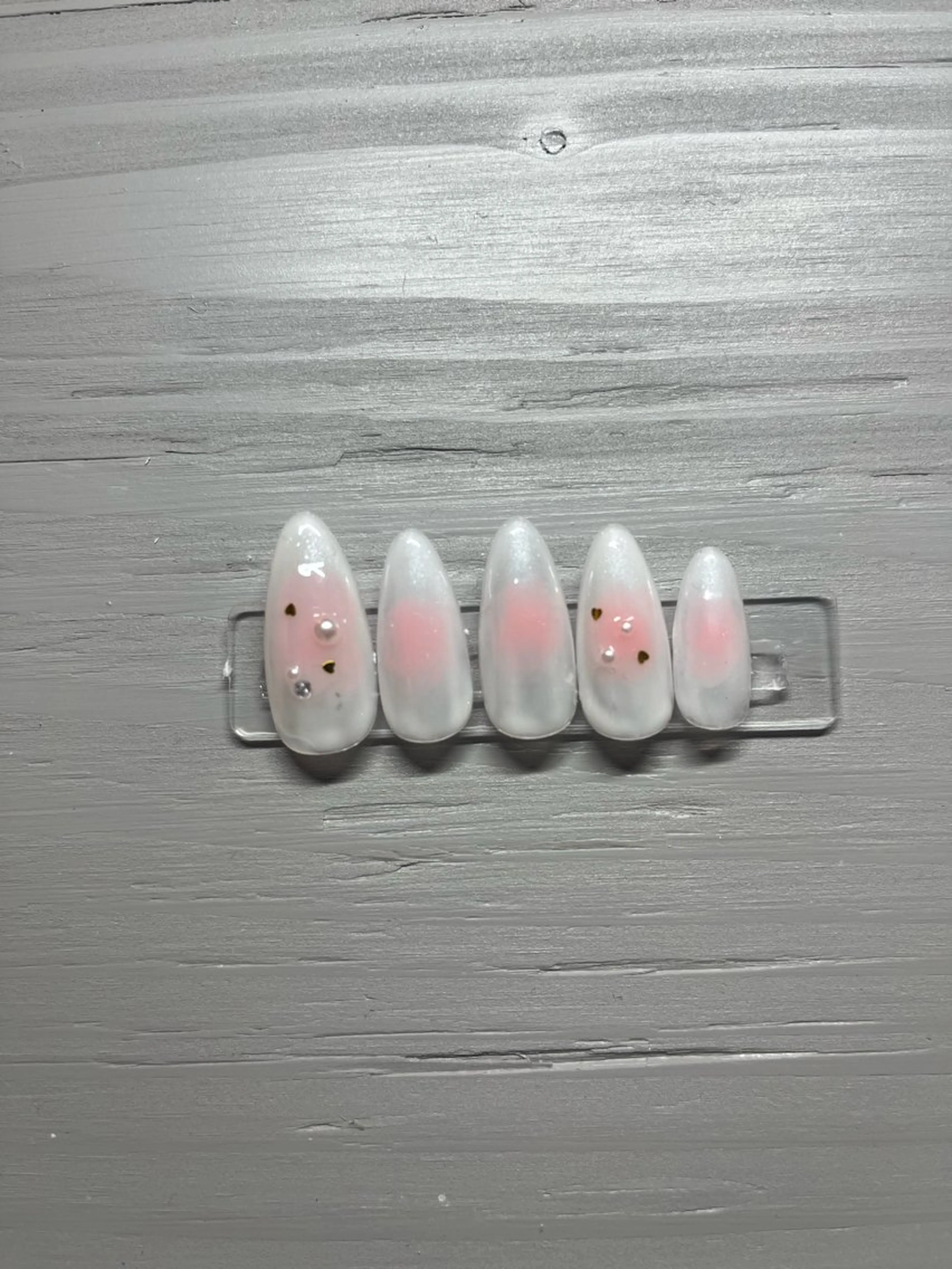 限定デザインネイルD14（オフ込み）の写真