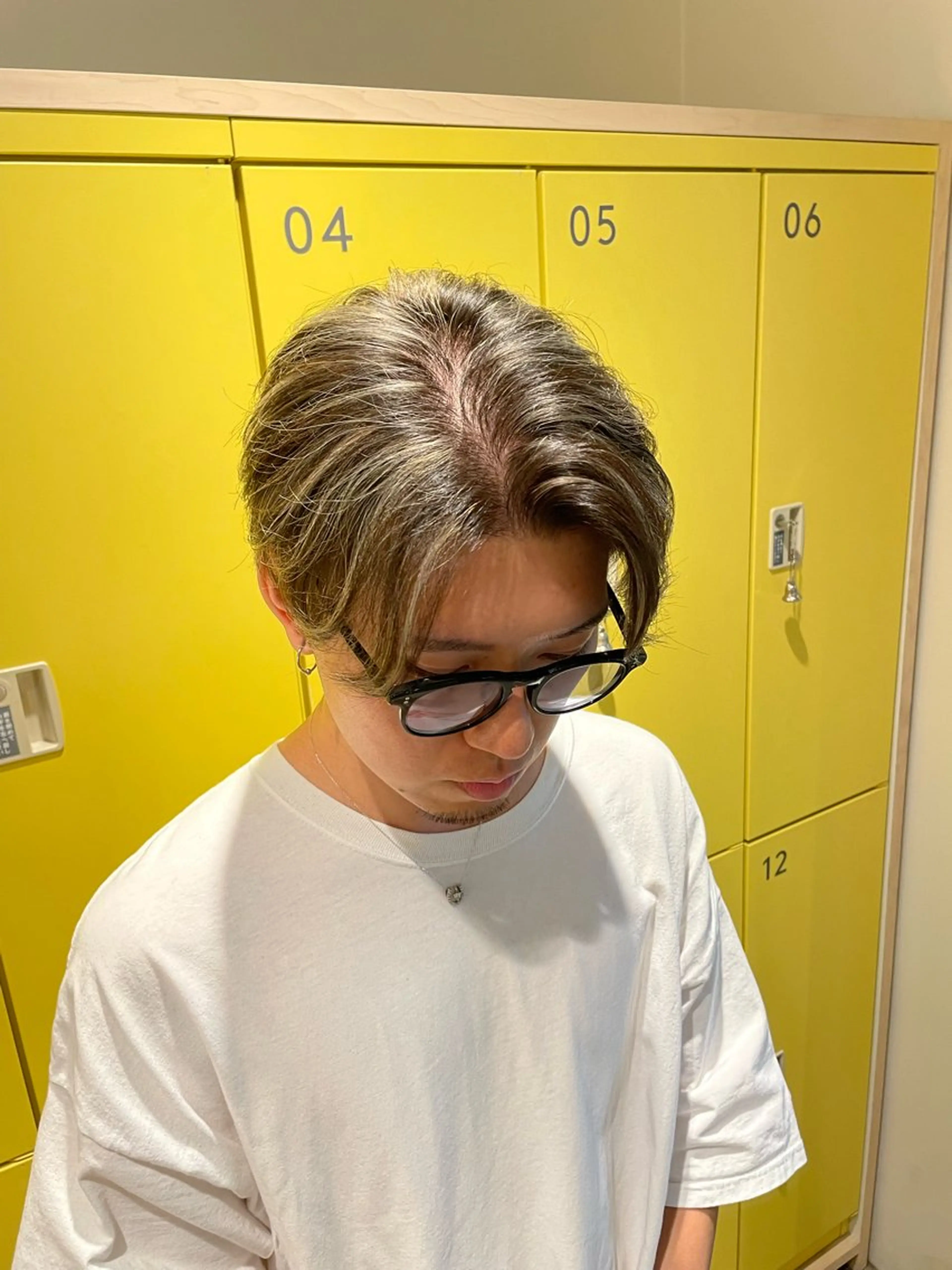 カラー メンズ メンズハイライト ハイライトカラー Le'a所属・渋谷/フェード/ 國分 翔のヘアスタイル