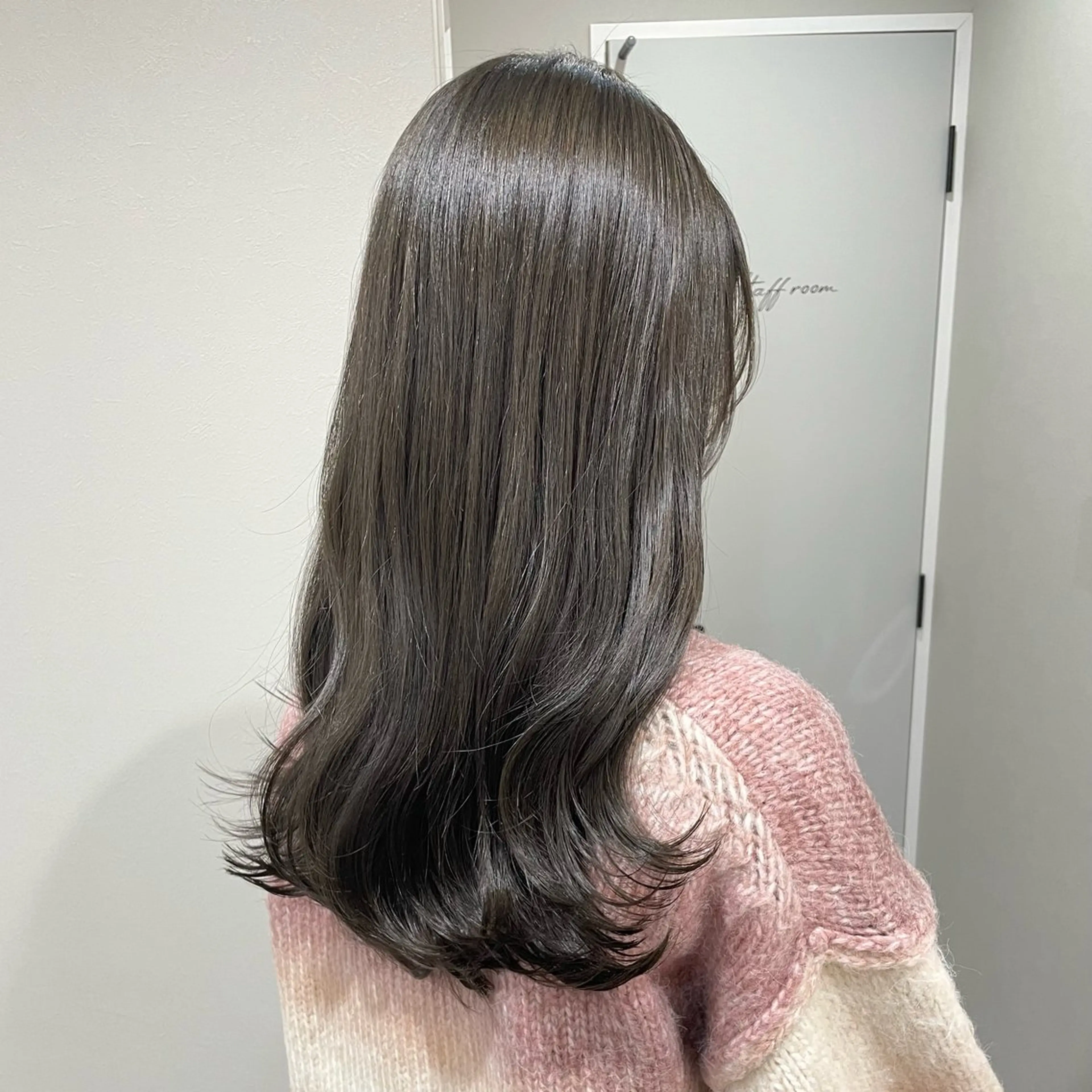 ロング カラー カット ヘアカラー 江本真由香 透明感/艶カラー🍃のヘアスタイル