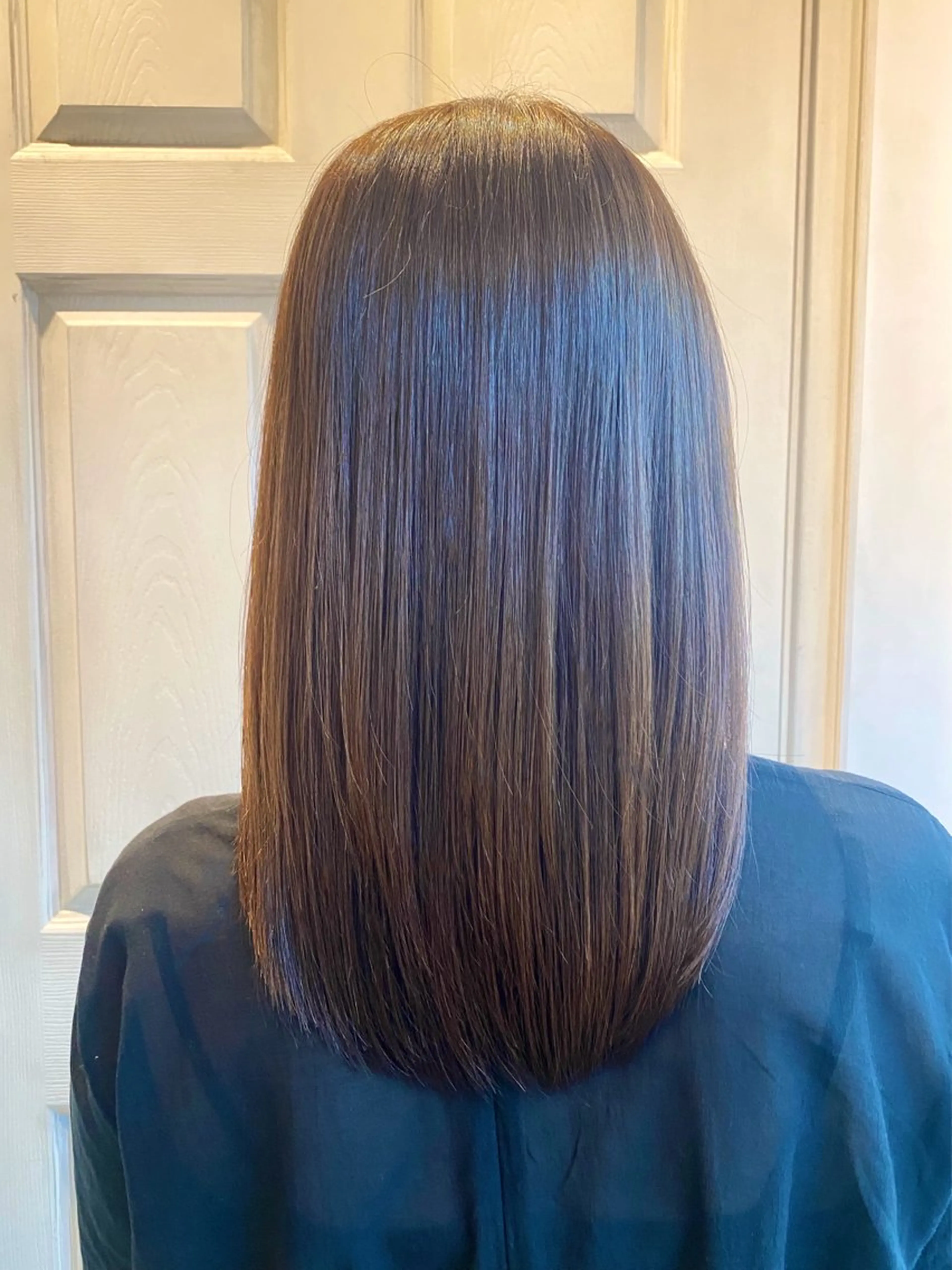 セミロング 縮毛矯正 千 田のヘアスタイル