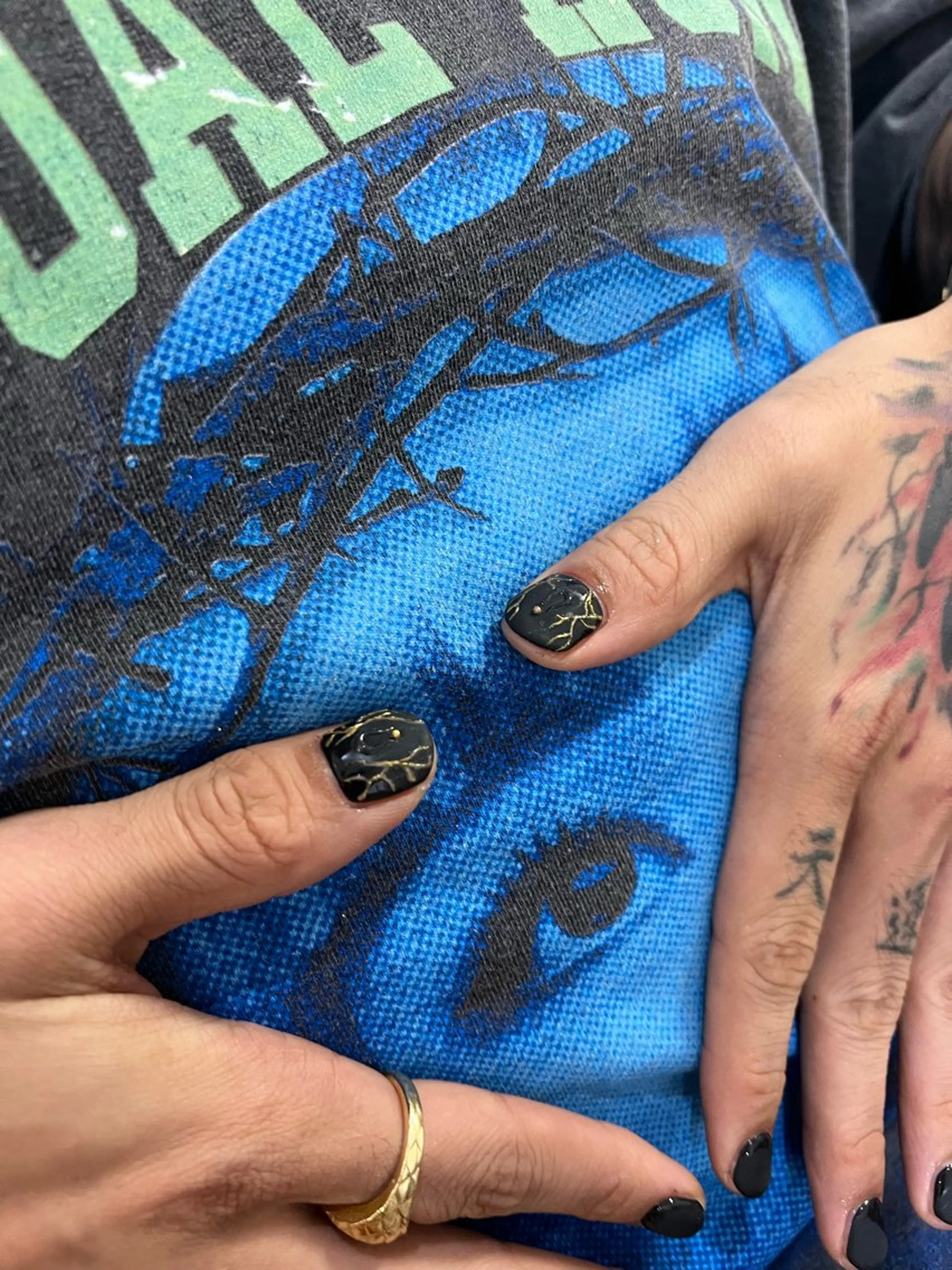 ネイル ハンドネイル フットネイル ハンドケア Nes.Nail所属・Miyagi Asamiのネイルデザイン