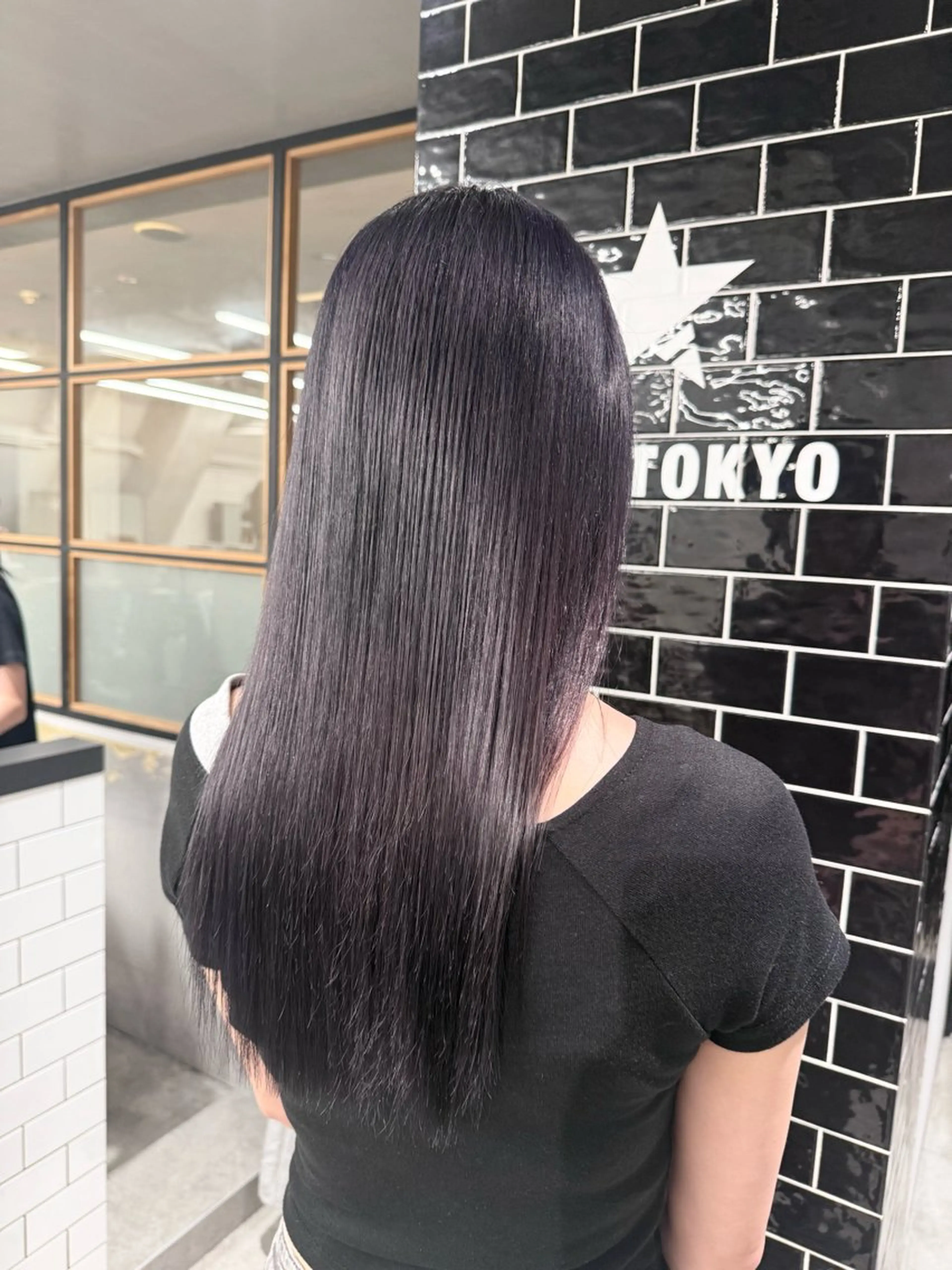 セミロング カラー シールエクステ ベージュカラー ブリーチ ケアブリーチ 透明感カラー ヘアカラー トリートメント ヘッドスパ ハイトーン/髪質改善 🦋KASUGA🖤のヘアスタイル