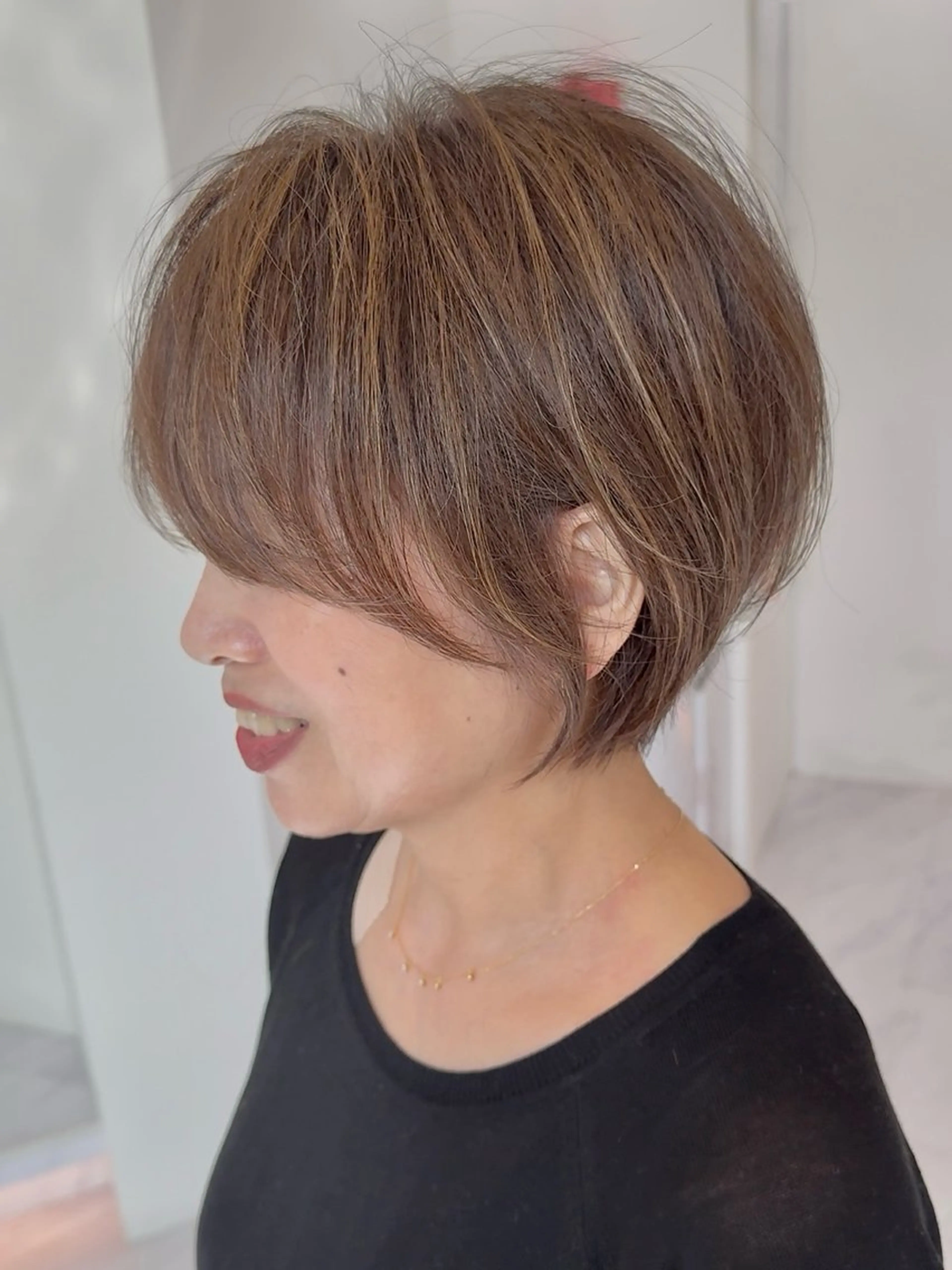 【脱白髪染め☆】美シルエットカット＋白髪ぼかしコースの写真