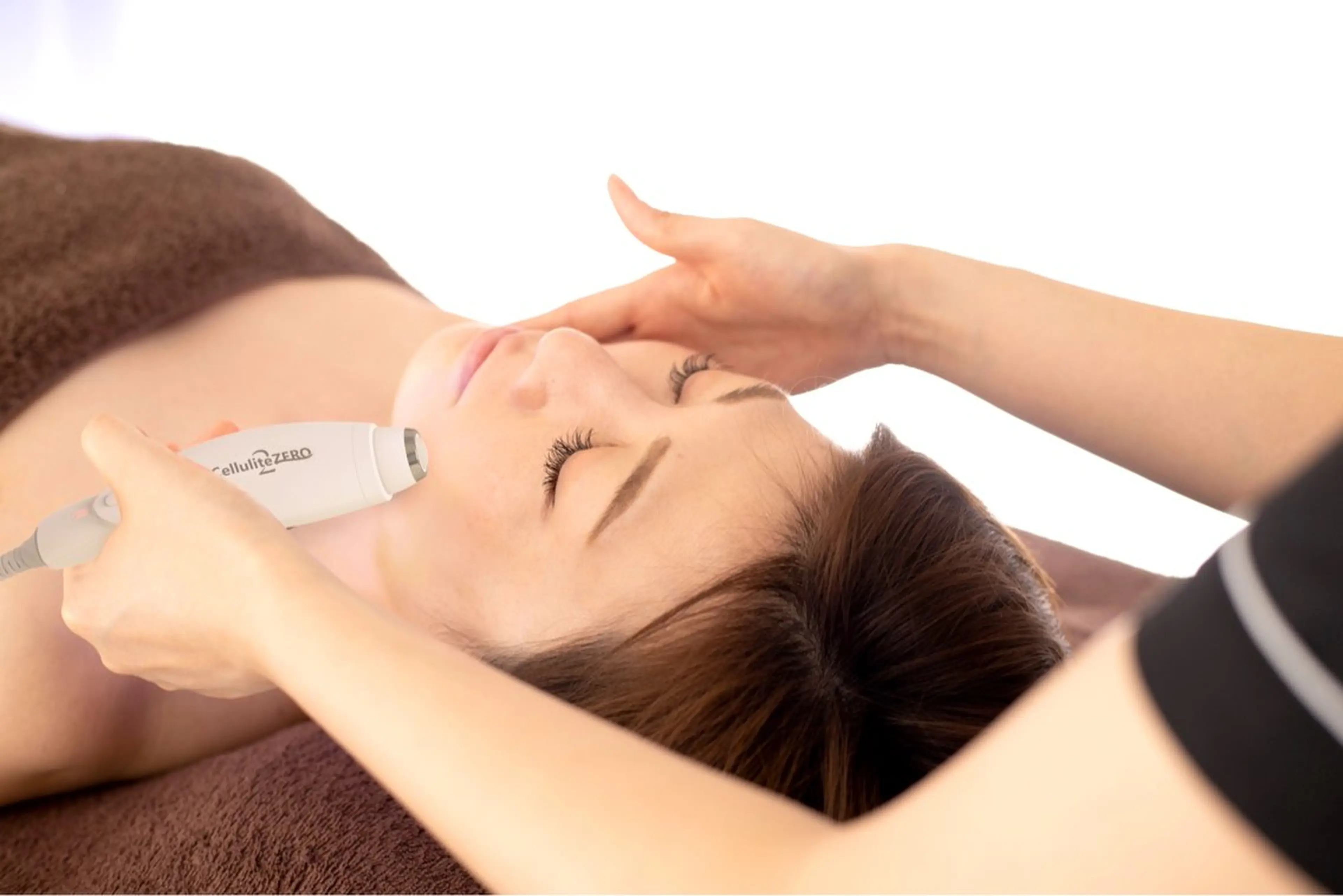 [小顔美人】コルギフェイシャル60分(フェイス・デコルテマッサージ付)の写真