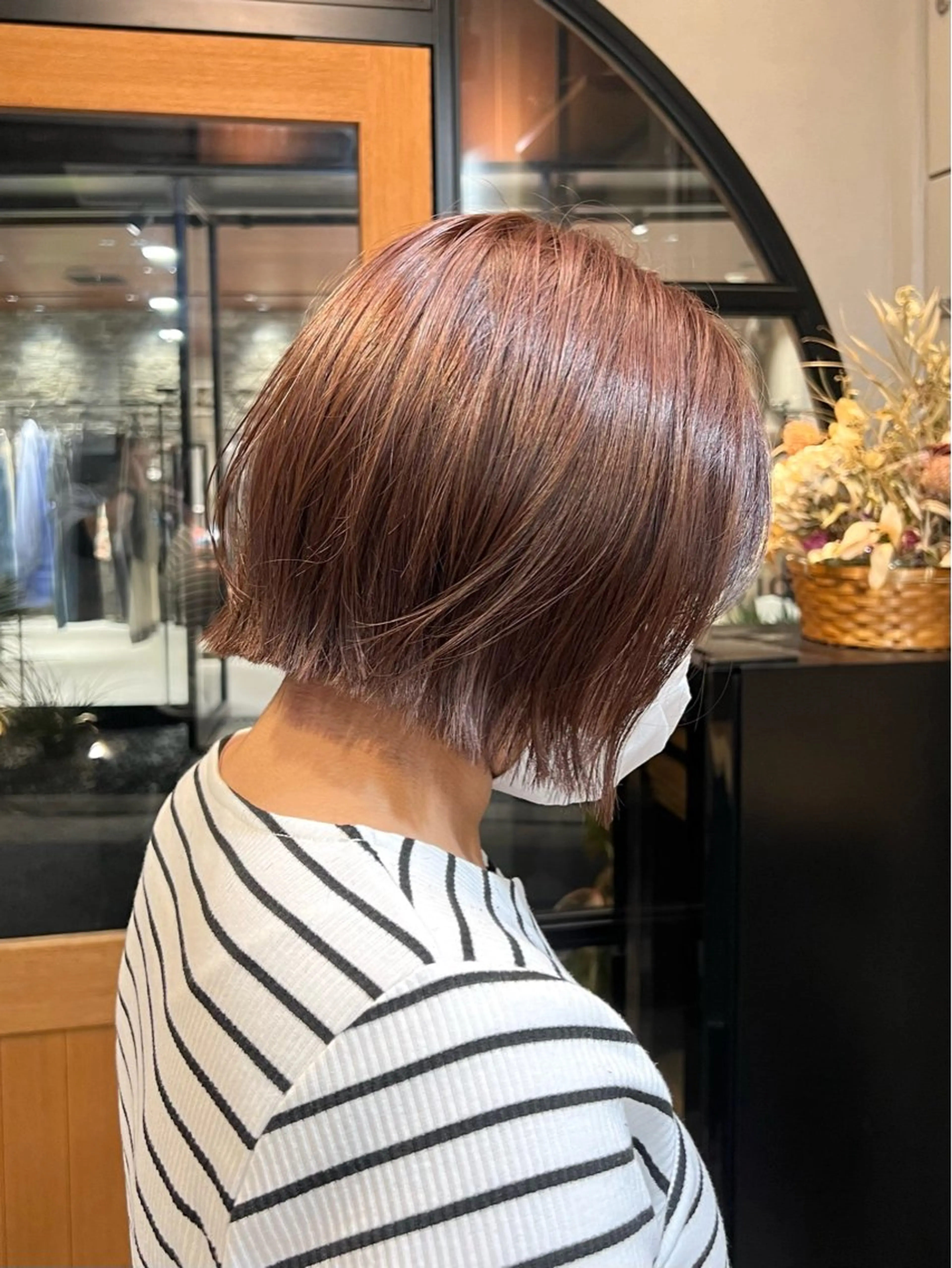 ショート カラー 切りっぱなしボブ ボブ 神戸ボブ✂️ ioe三宮/田 伸佳のヘアスタイル