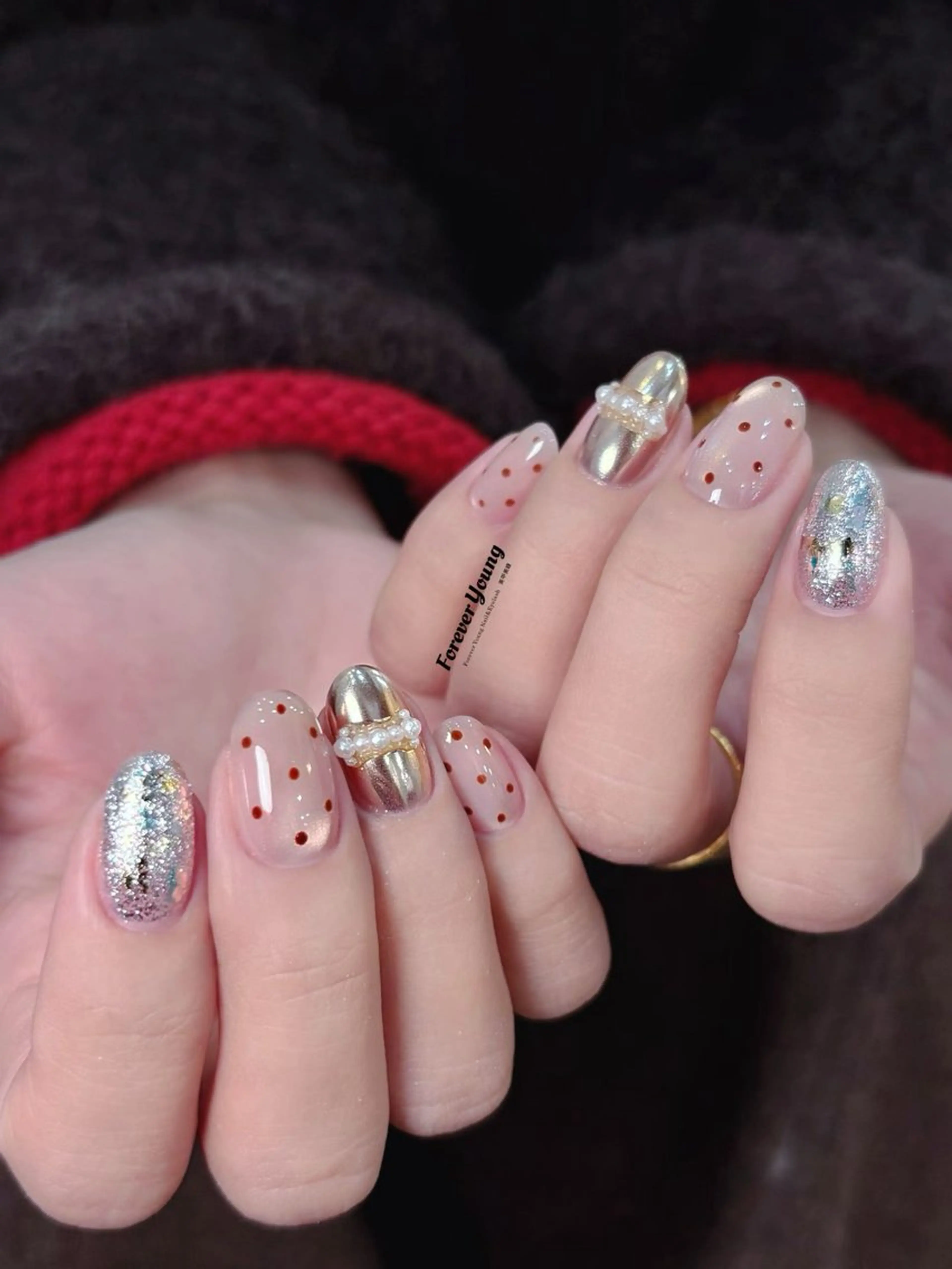 ネイル Nail salon recess池袋所属・惠 美奈のネイルデザイン