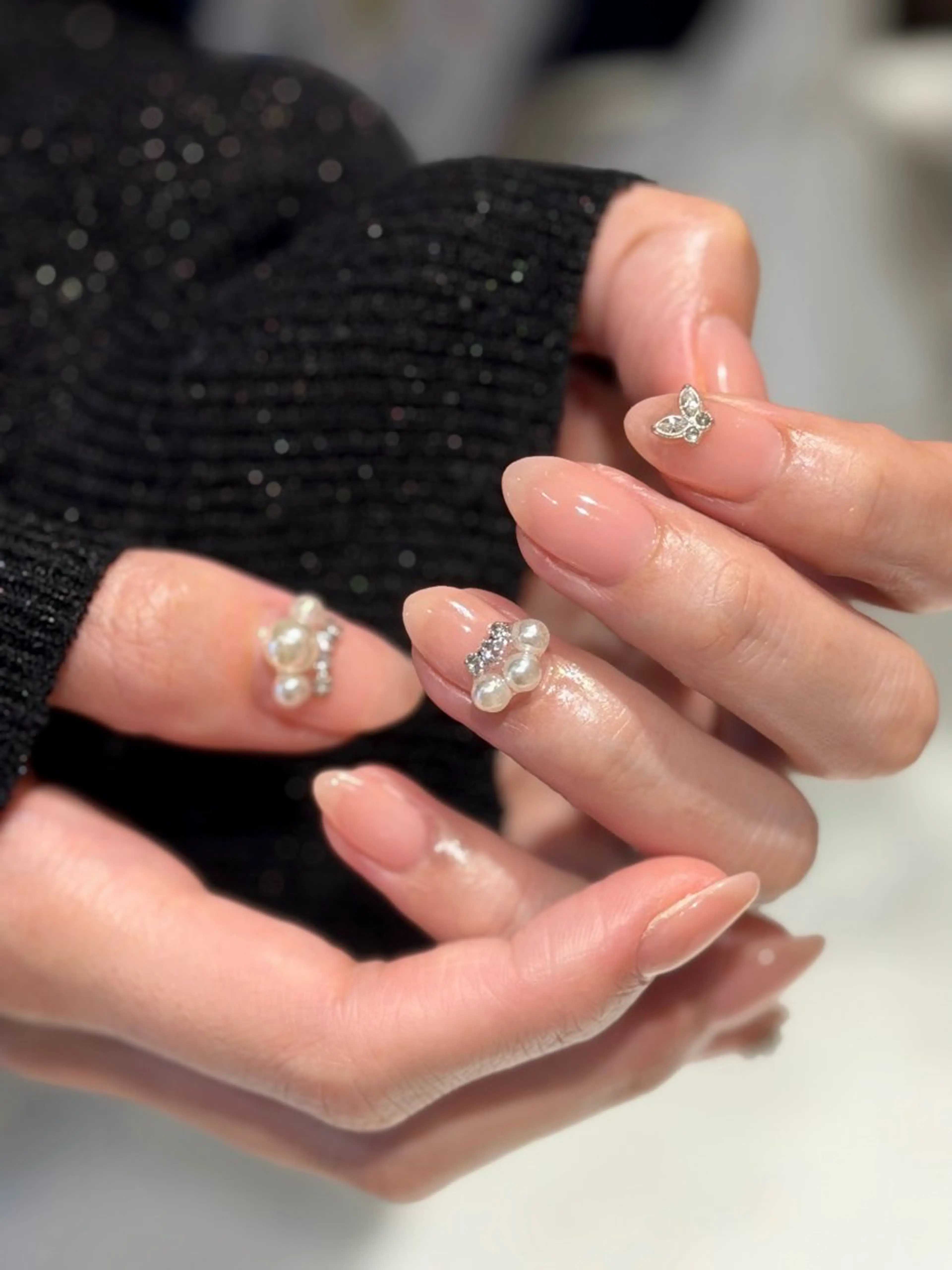 ネイル nailsalon moe.所属・yume 大人ガーリーネイルのネイルデザイン