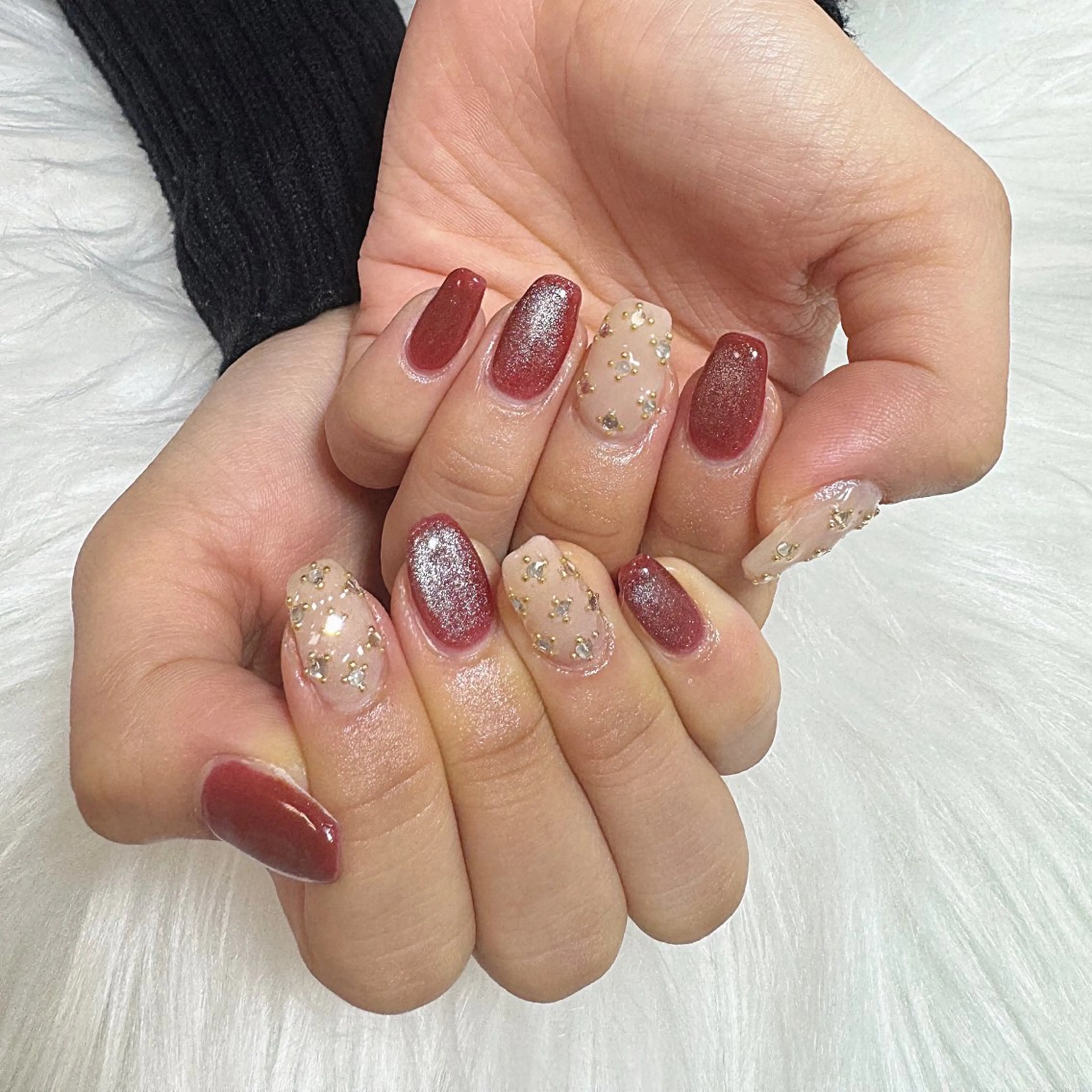 ネイル ハンドネイル シュシュ 🎀 girly nailのネイルデザイン