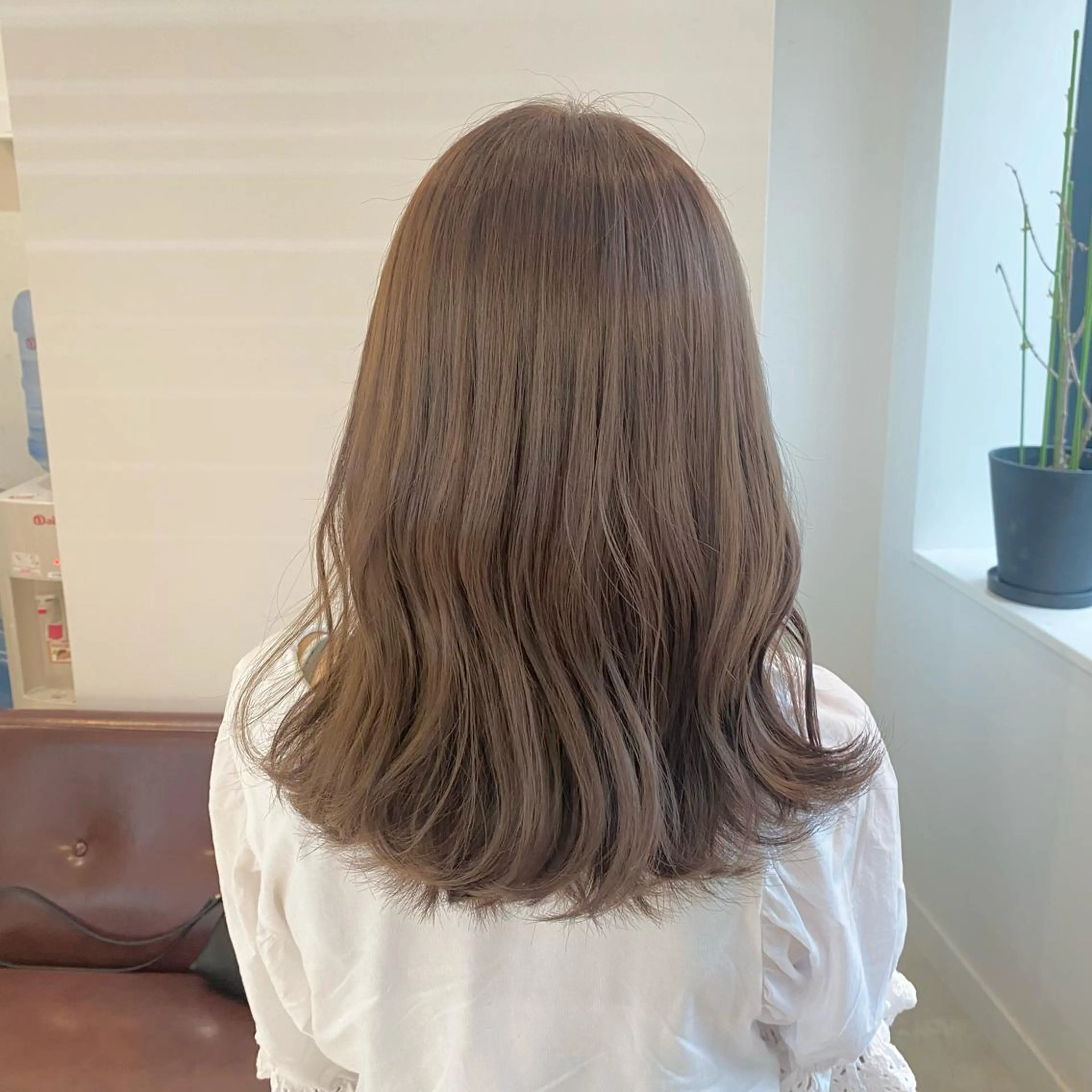 セミロング カット ヘアカラー トリートメント 吉原 みえのヘアスタイル